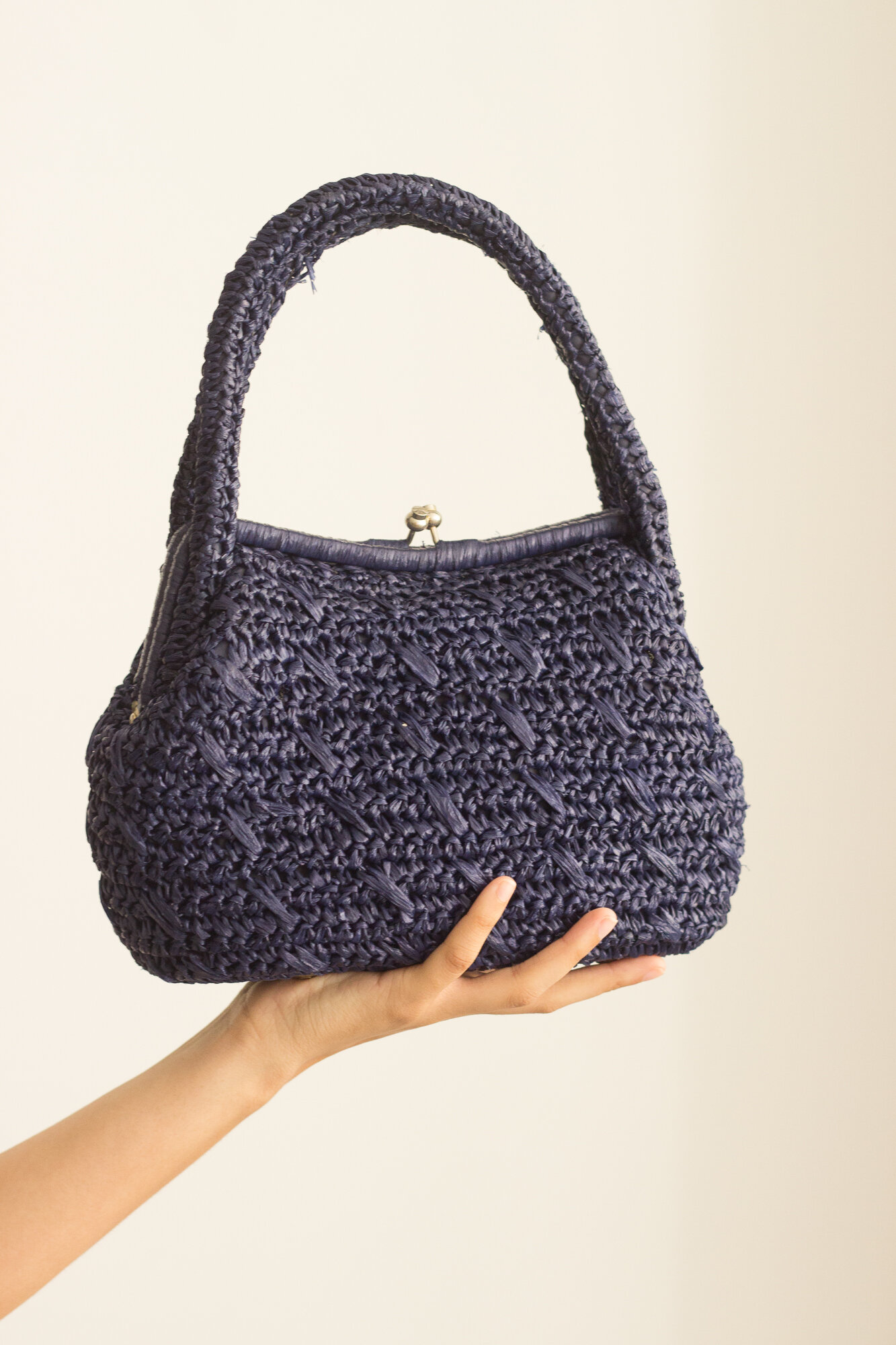 1960s Navy Blue Raffia Kisslock Handbag