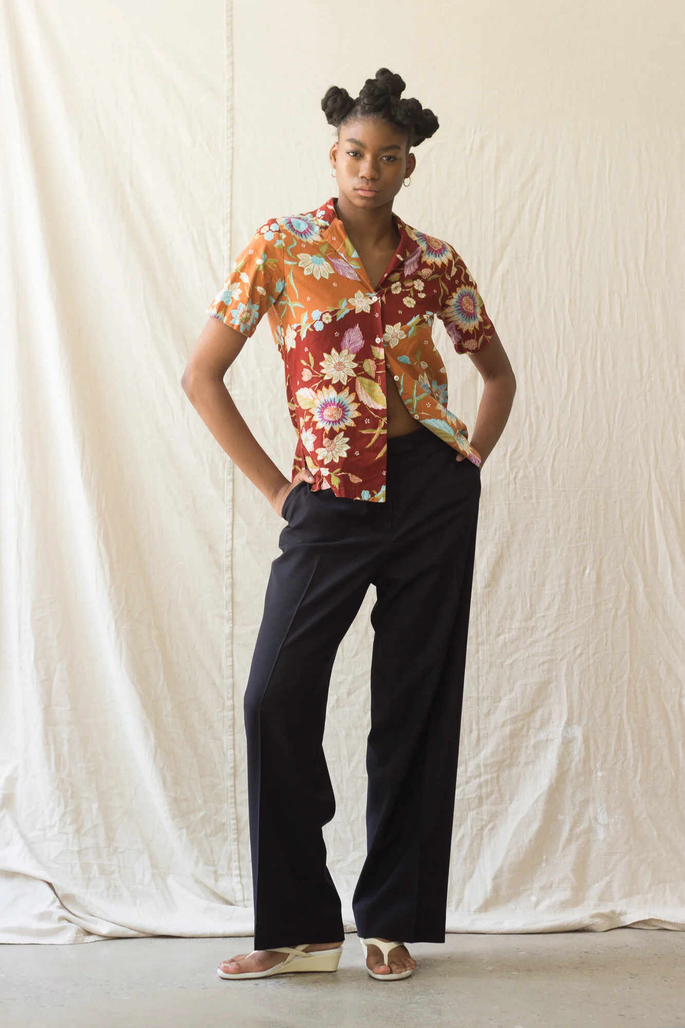 ellen tracy top (4 of 4).jpg