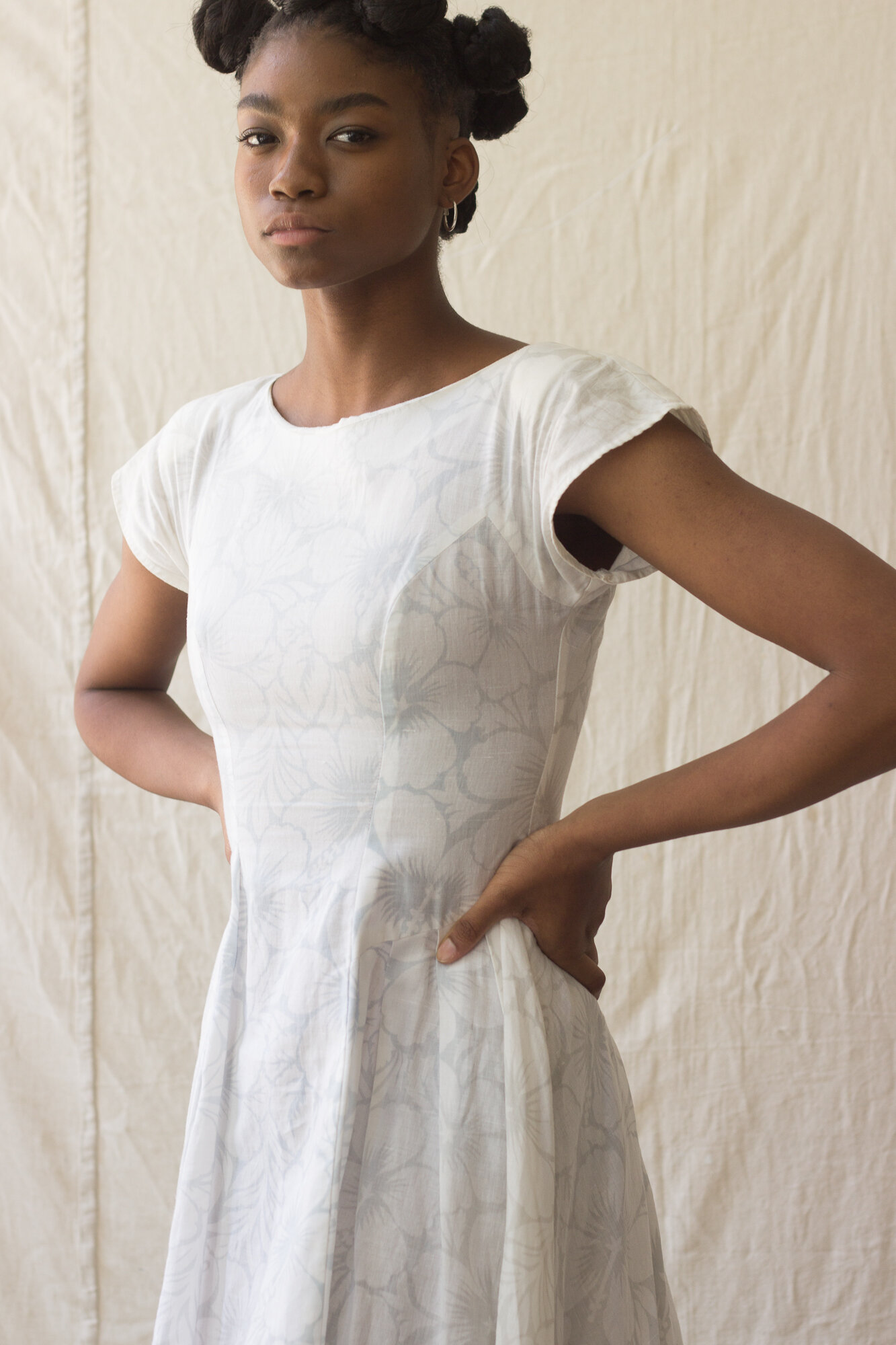 1980s Linen Hibiscus Print Sun Dress - Size S