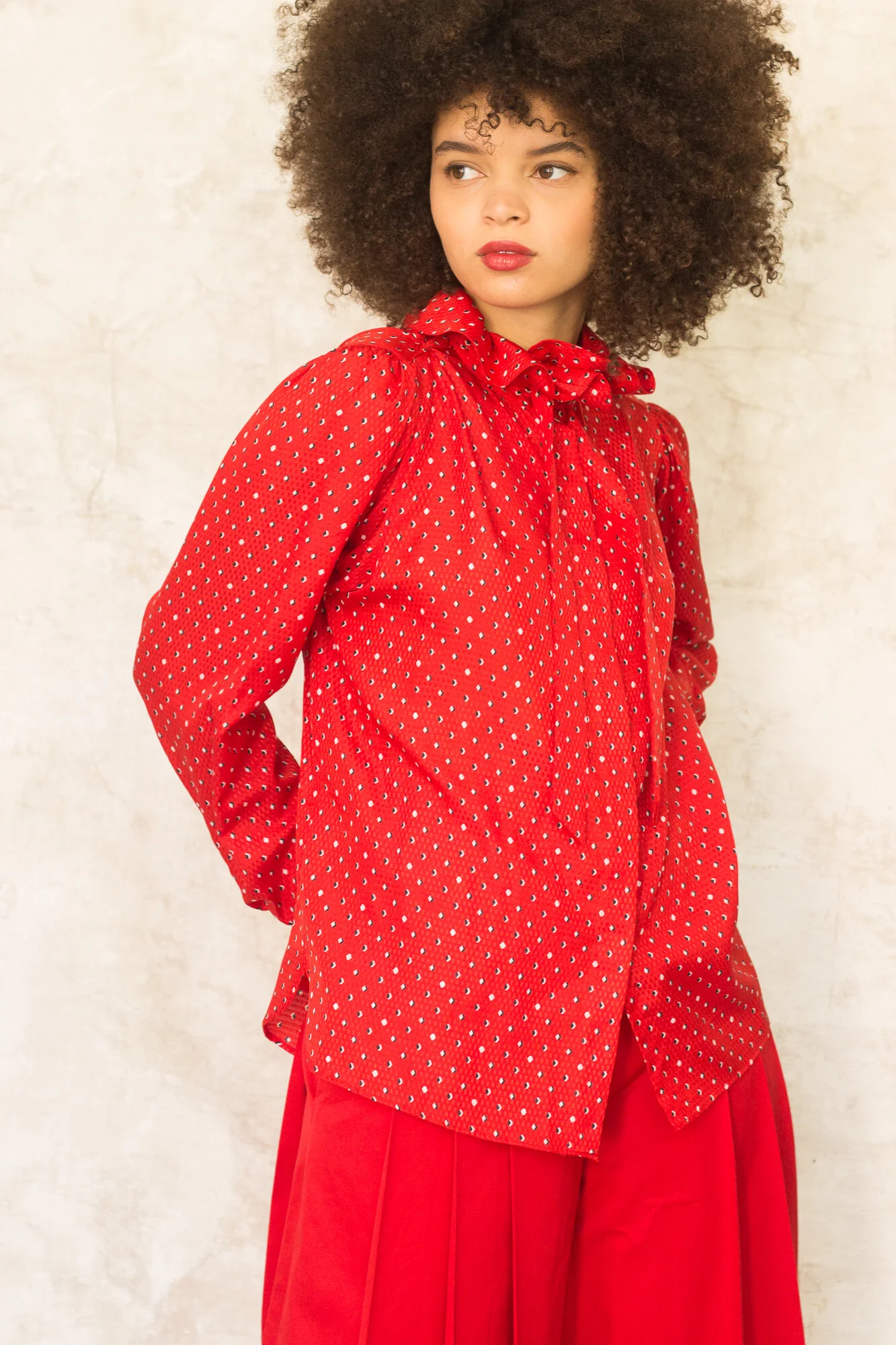 1980s Evan Picone Pierrot Collar Blouse