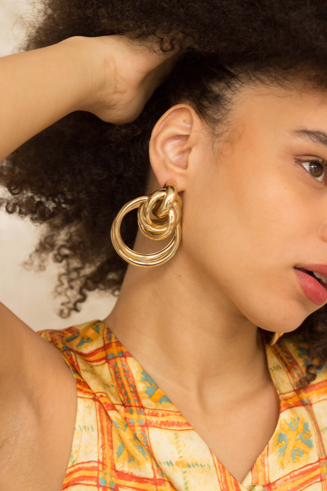 1980s Huge Interlocking Hoops Clip Earrings