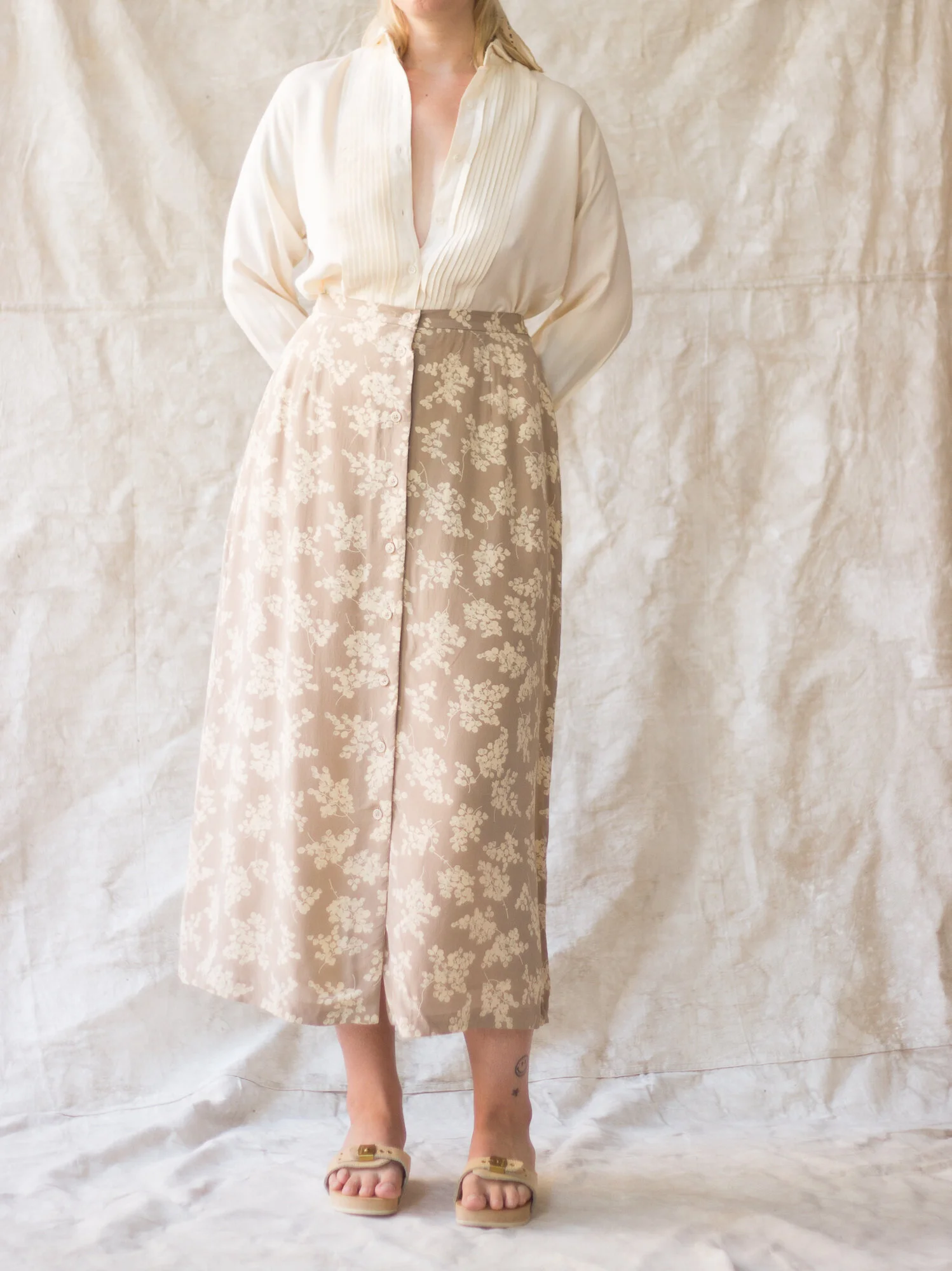 cream and skirt (2 of 3).jpg