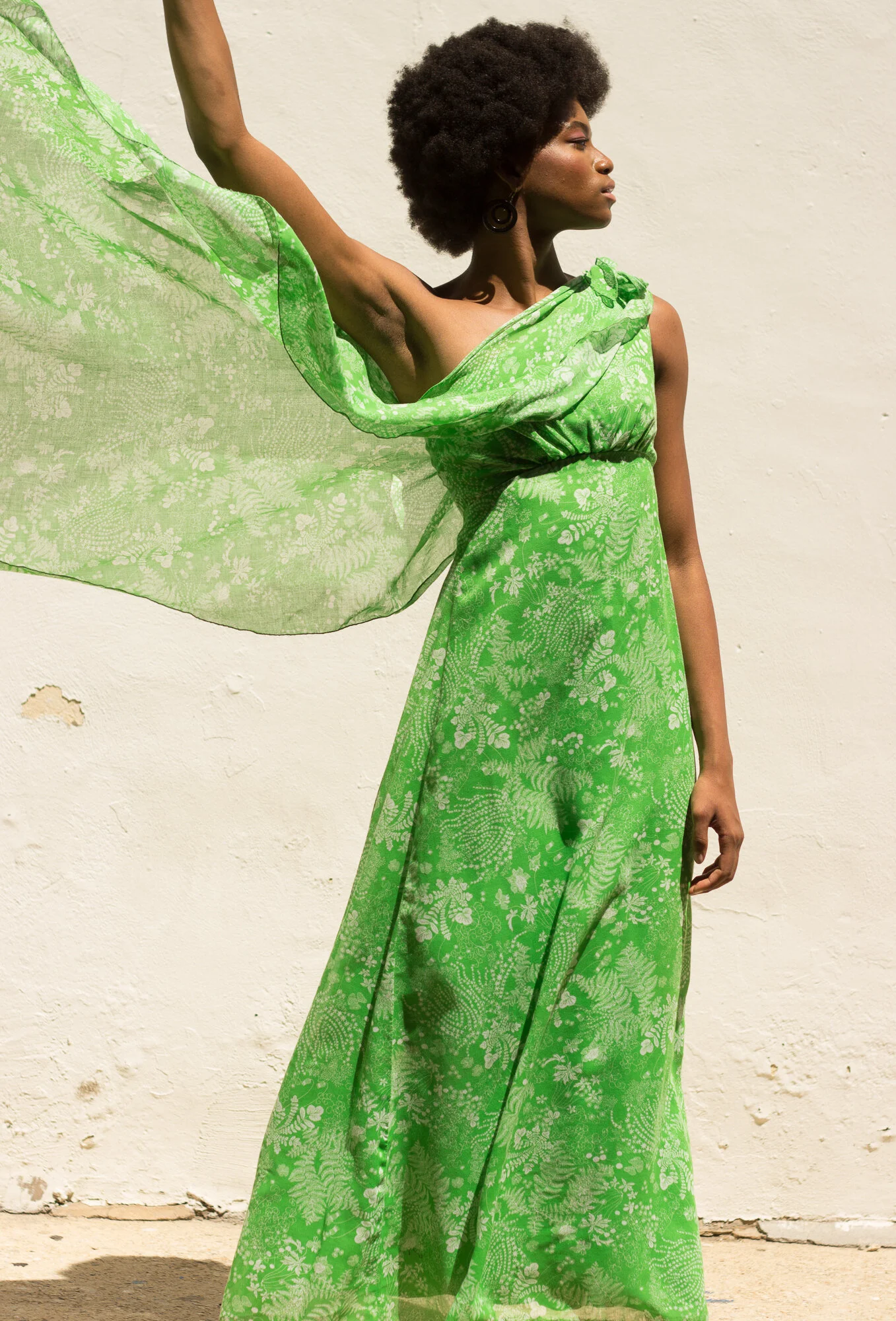 green one shoulder (1 of 5).jpg