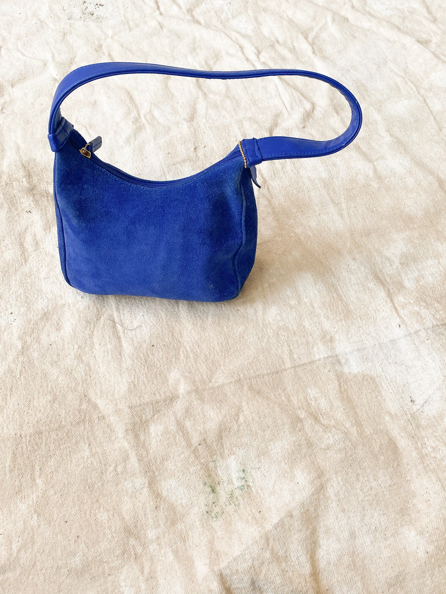blue bag (2 of 3).jpg