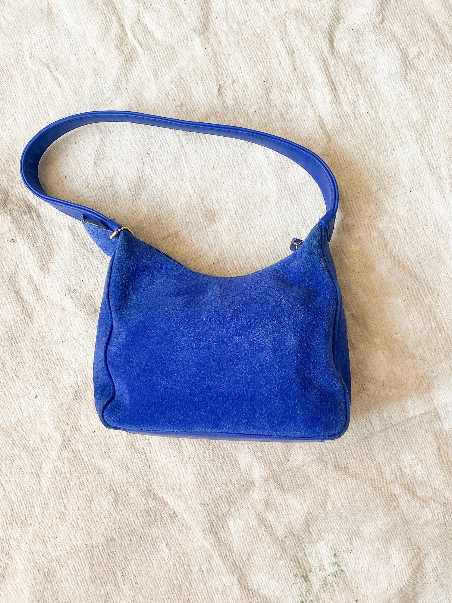 blue bag (3 of 3).jpg