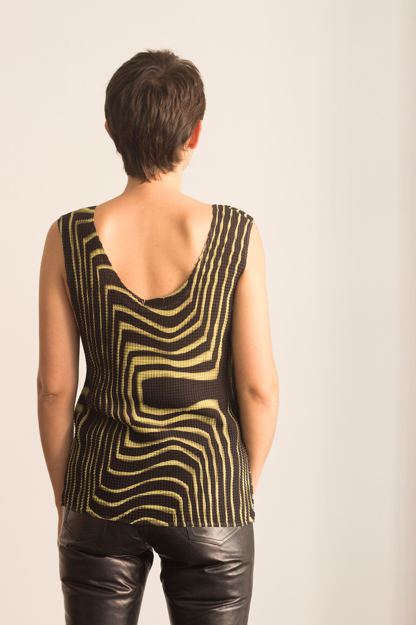 Y2K Black and Green Optical Illusion Pleated Top