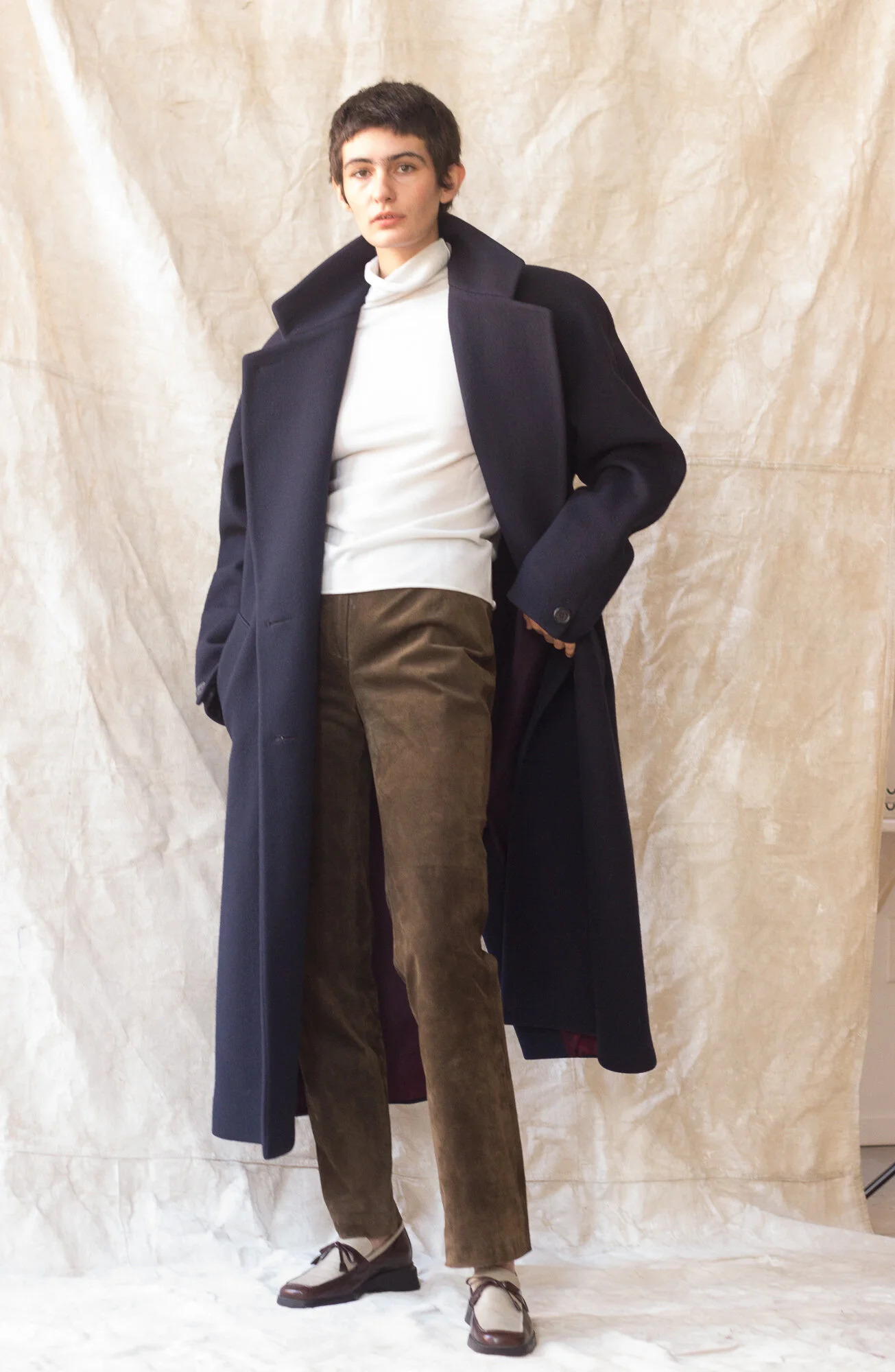 jones navy coat (3 of 4).jpg