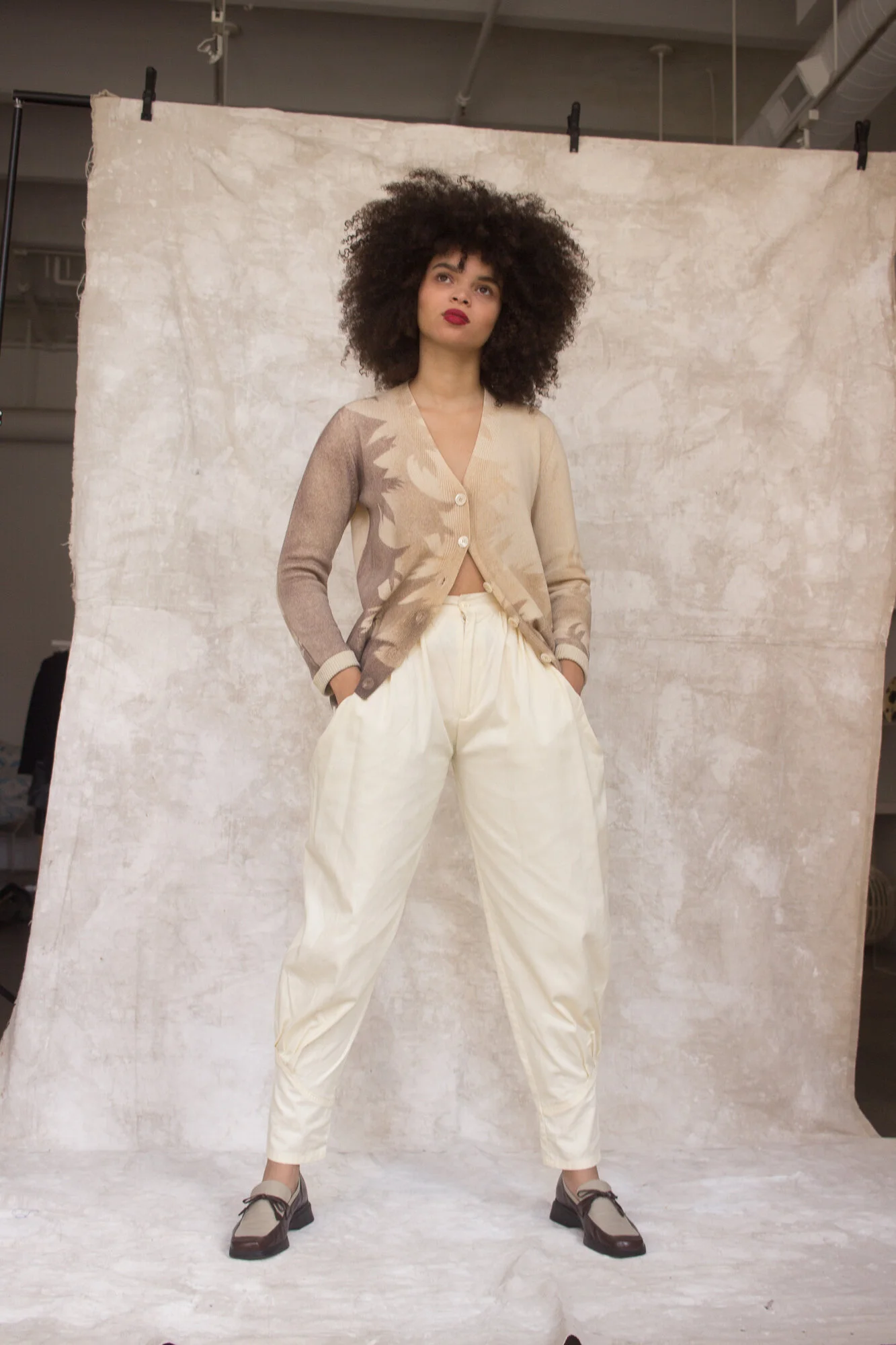 balloon pants plus top (10 of 10).jpg