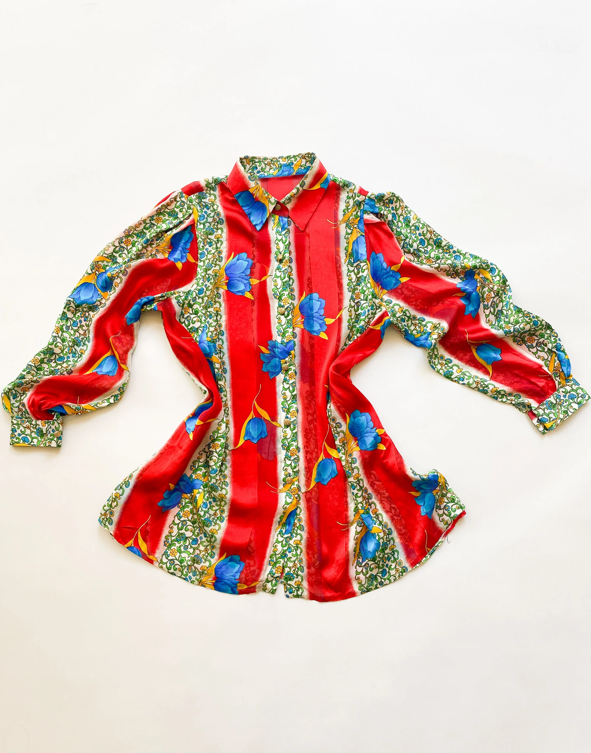 silk scarf blouse (3 of 4).jpg