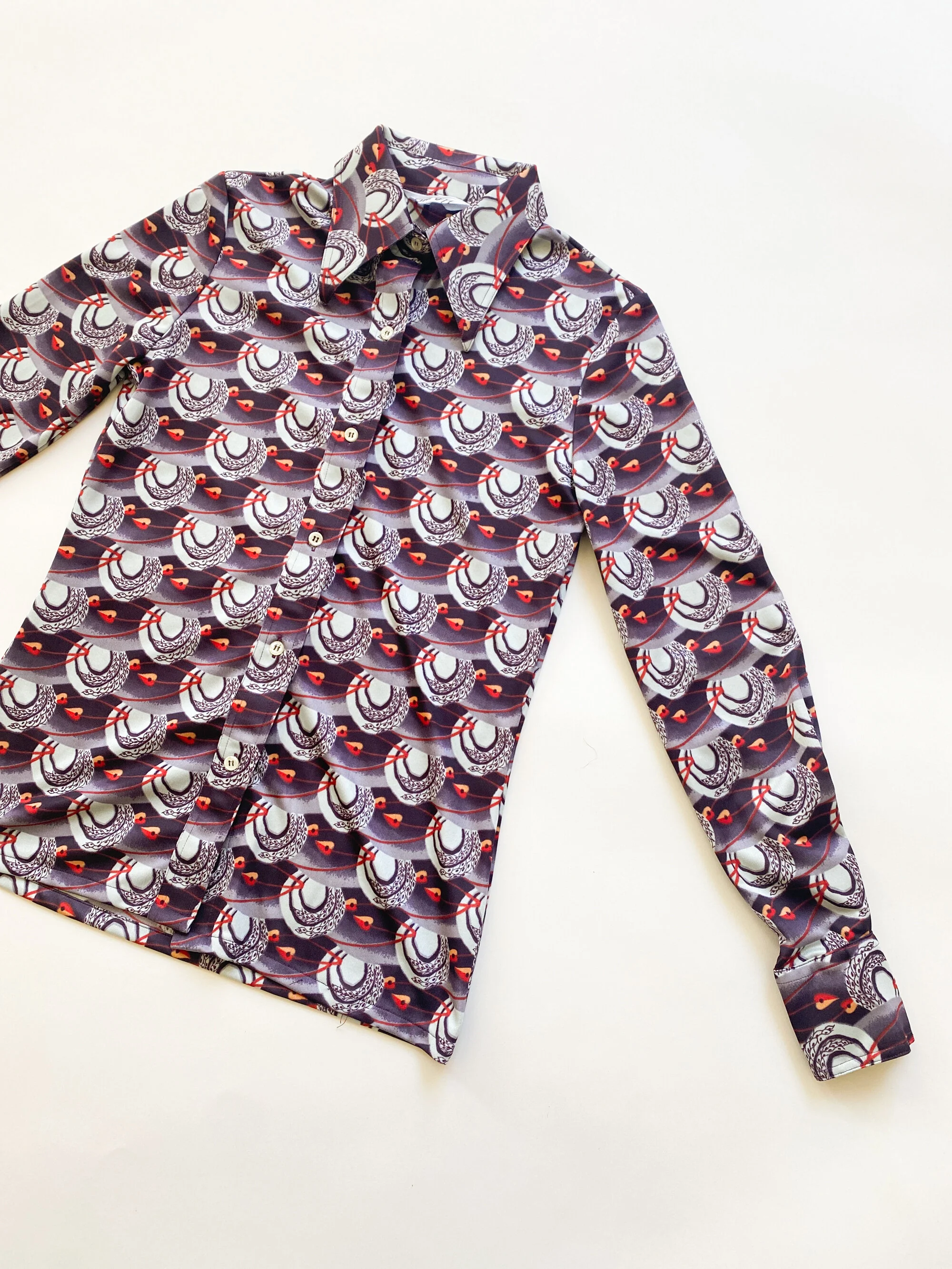 purple 70s top (2 of 2).jpg