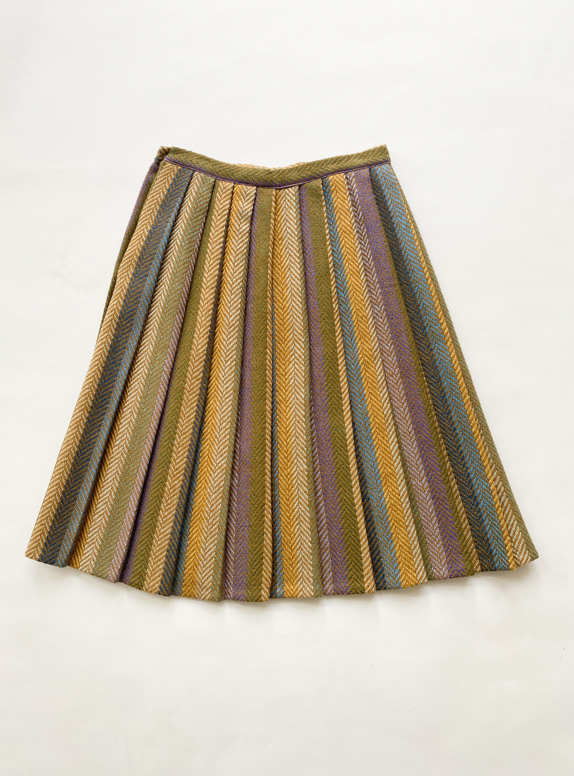 1970s Herringbone Wool Knife Pleated Skirt