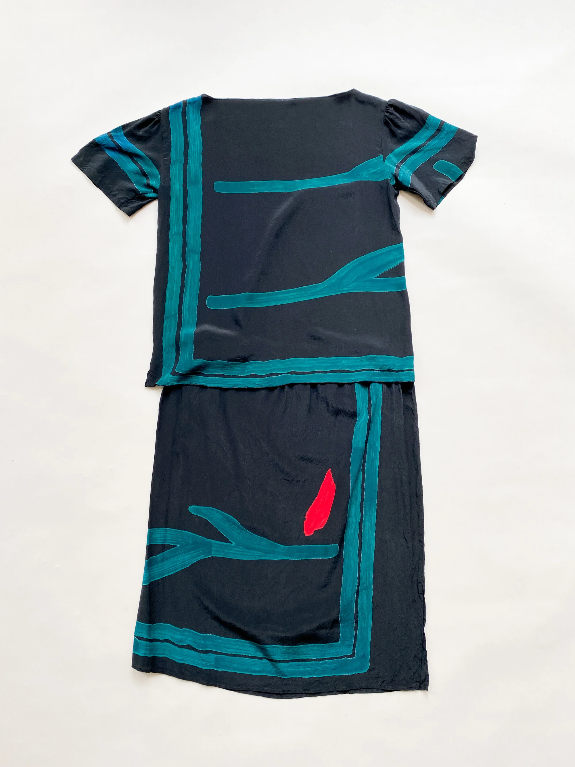 2 pc set (3 of 3).jpg
