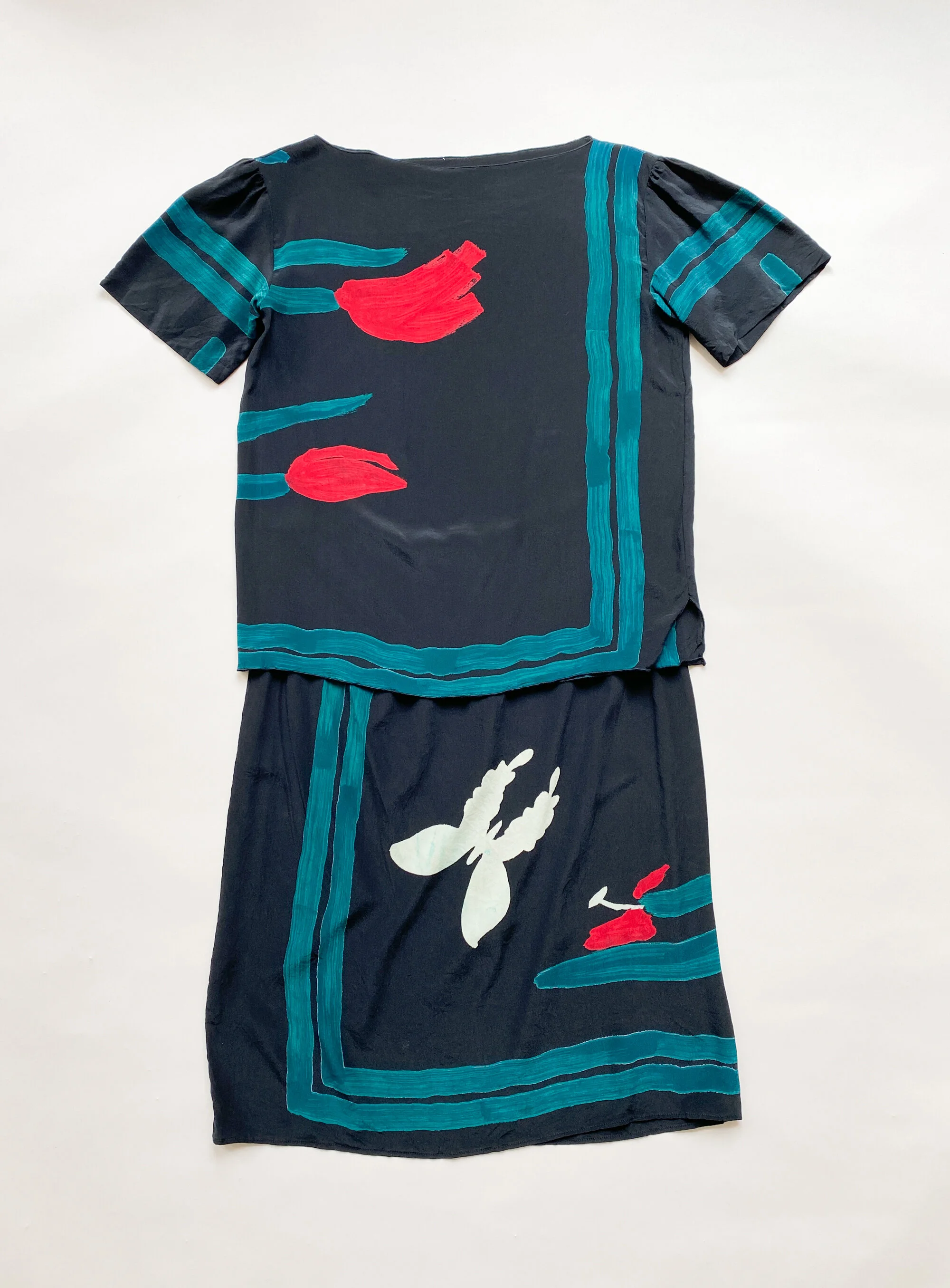 2 pc set (1 of 3).jpg