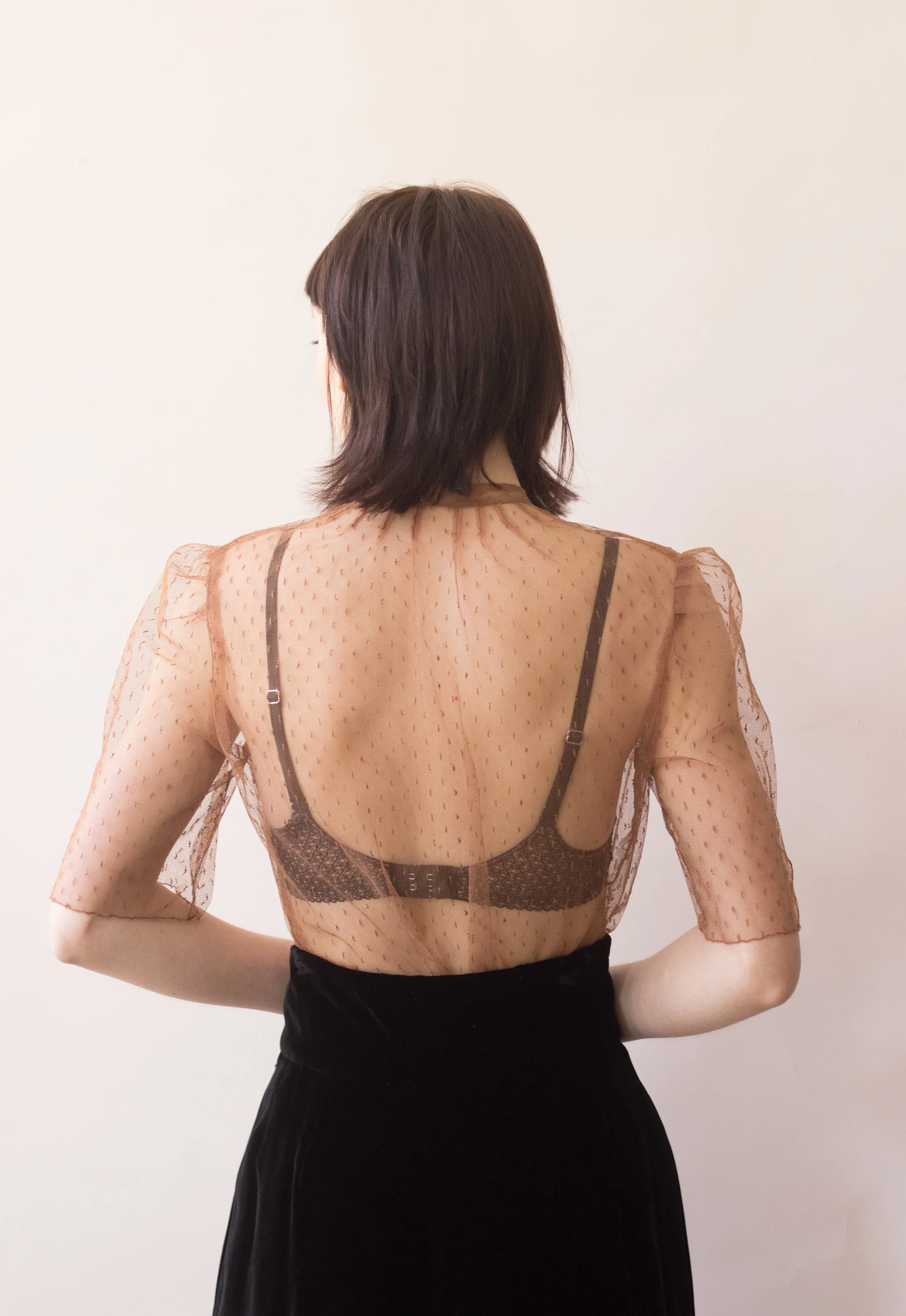 net blouse (4 of 4).jpg