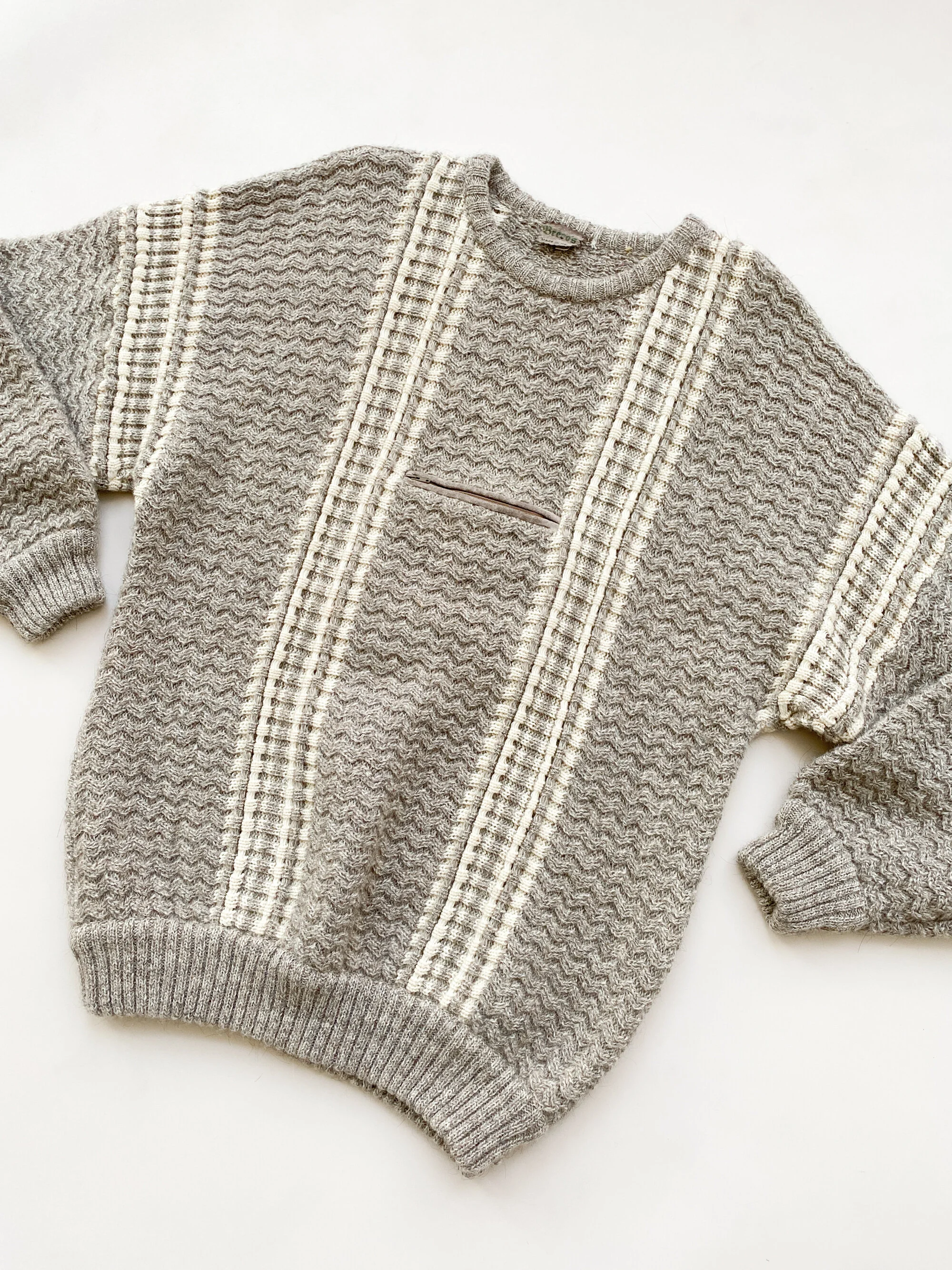 pocket sweater (2 of 3).jpg