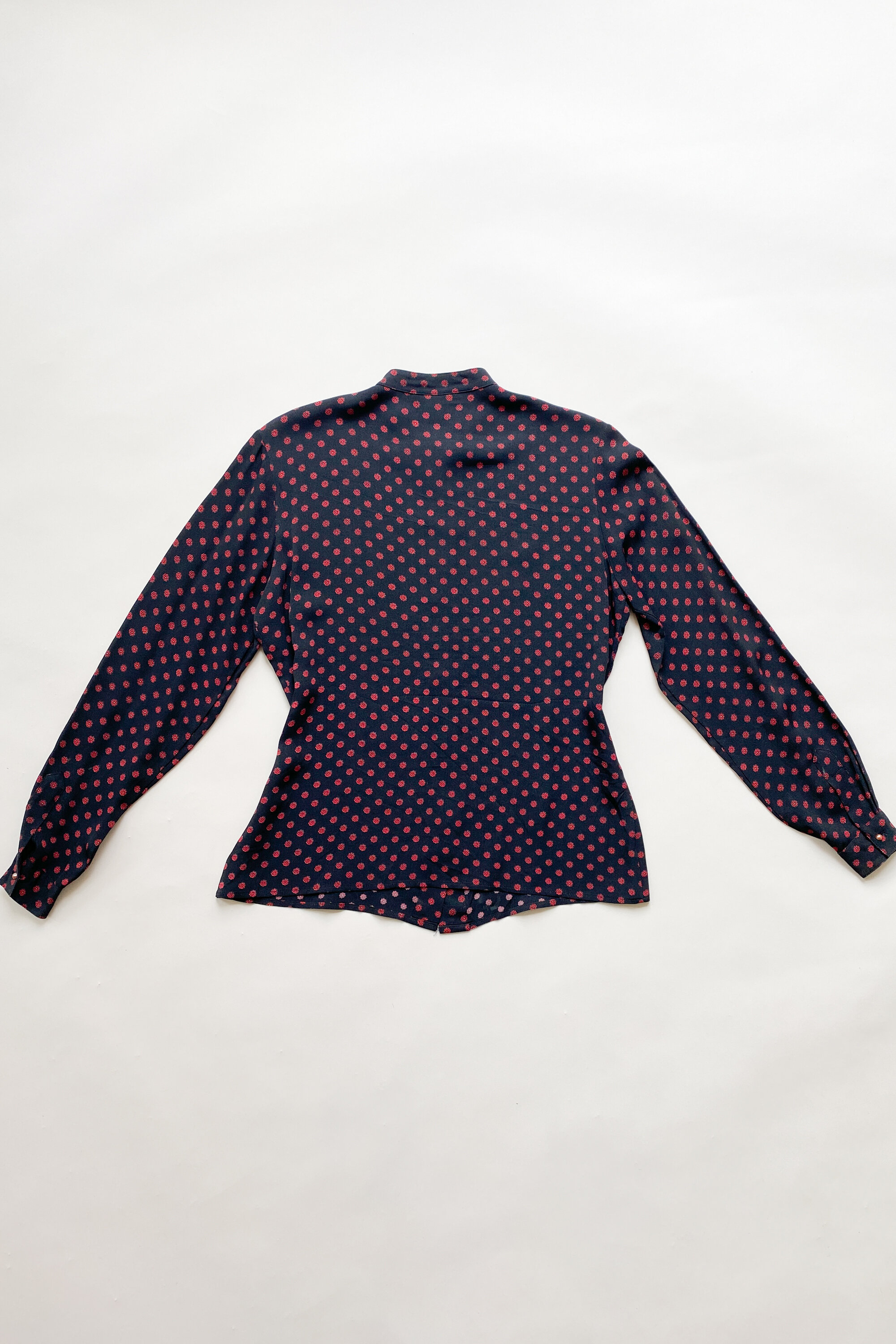 1970s Jones New York Daisy Print Japanese Rayon Top