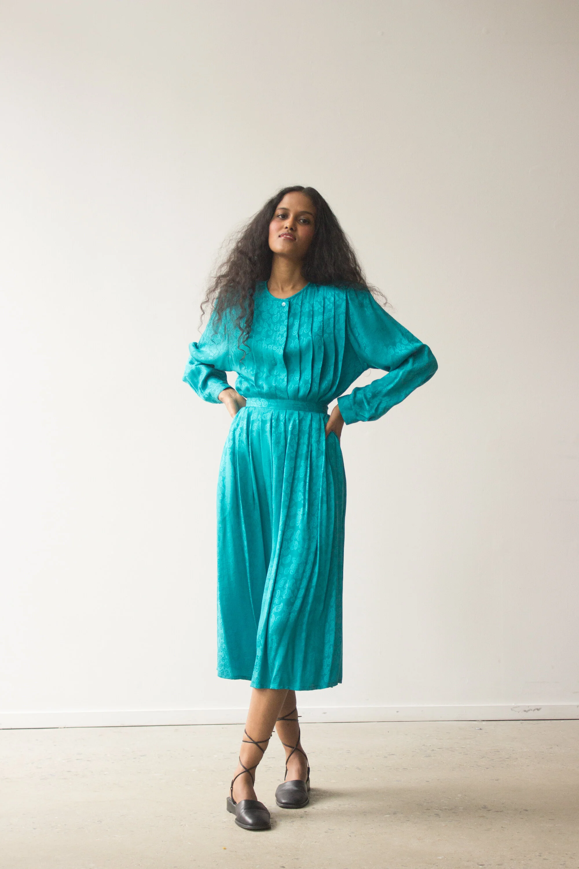 turquoise silk set (5 of 6).jpg