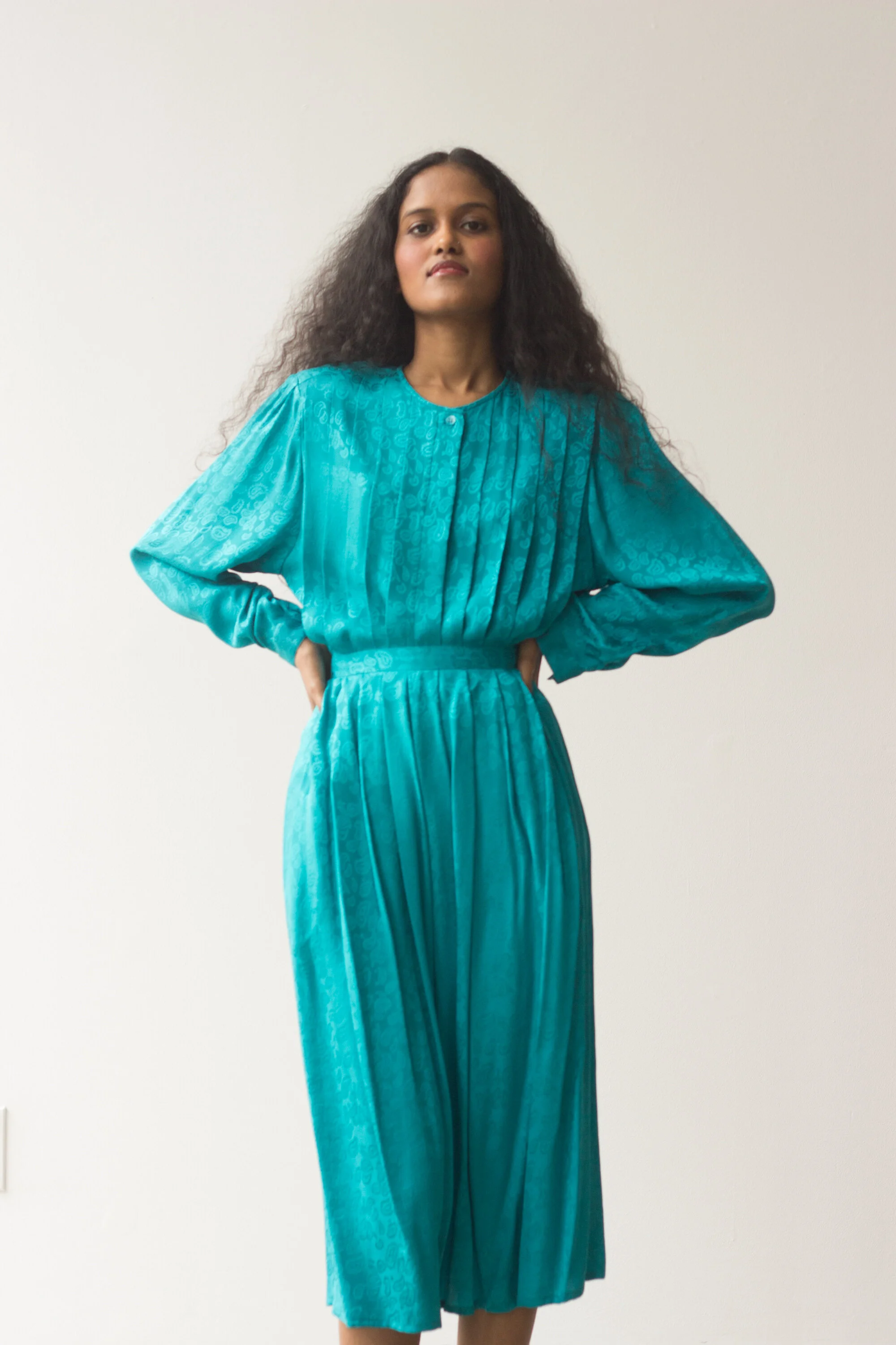 turquoise silk set (4 of 6).jpg