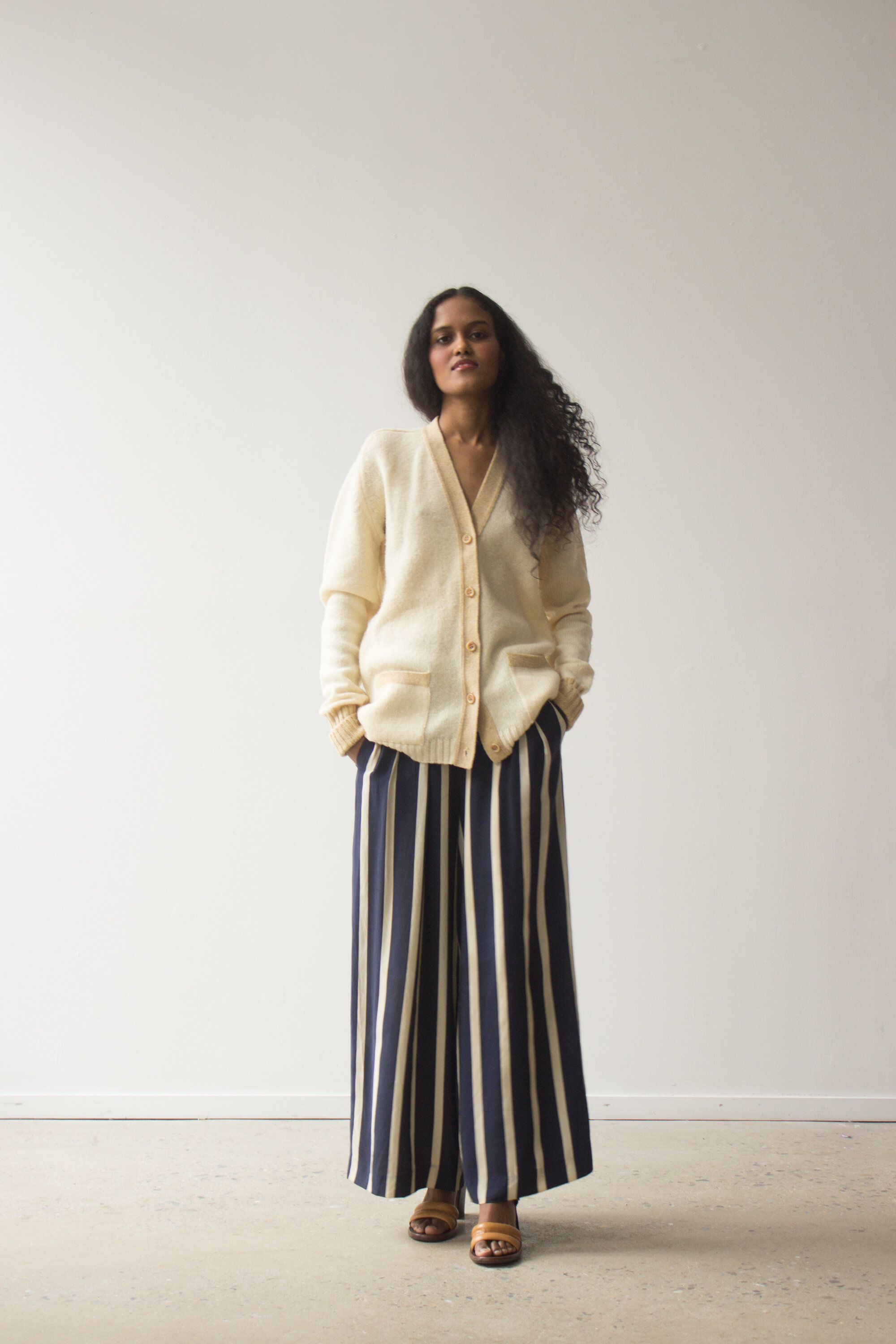 cardigan (5 of 5).jpg