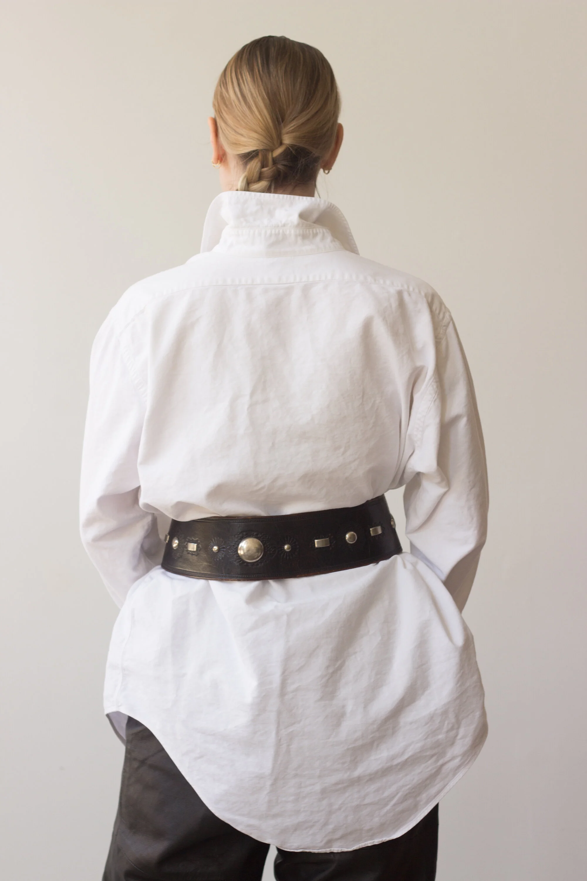 studded belt (3 of 3).jpg