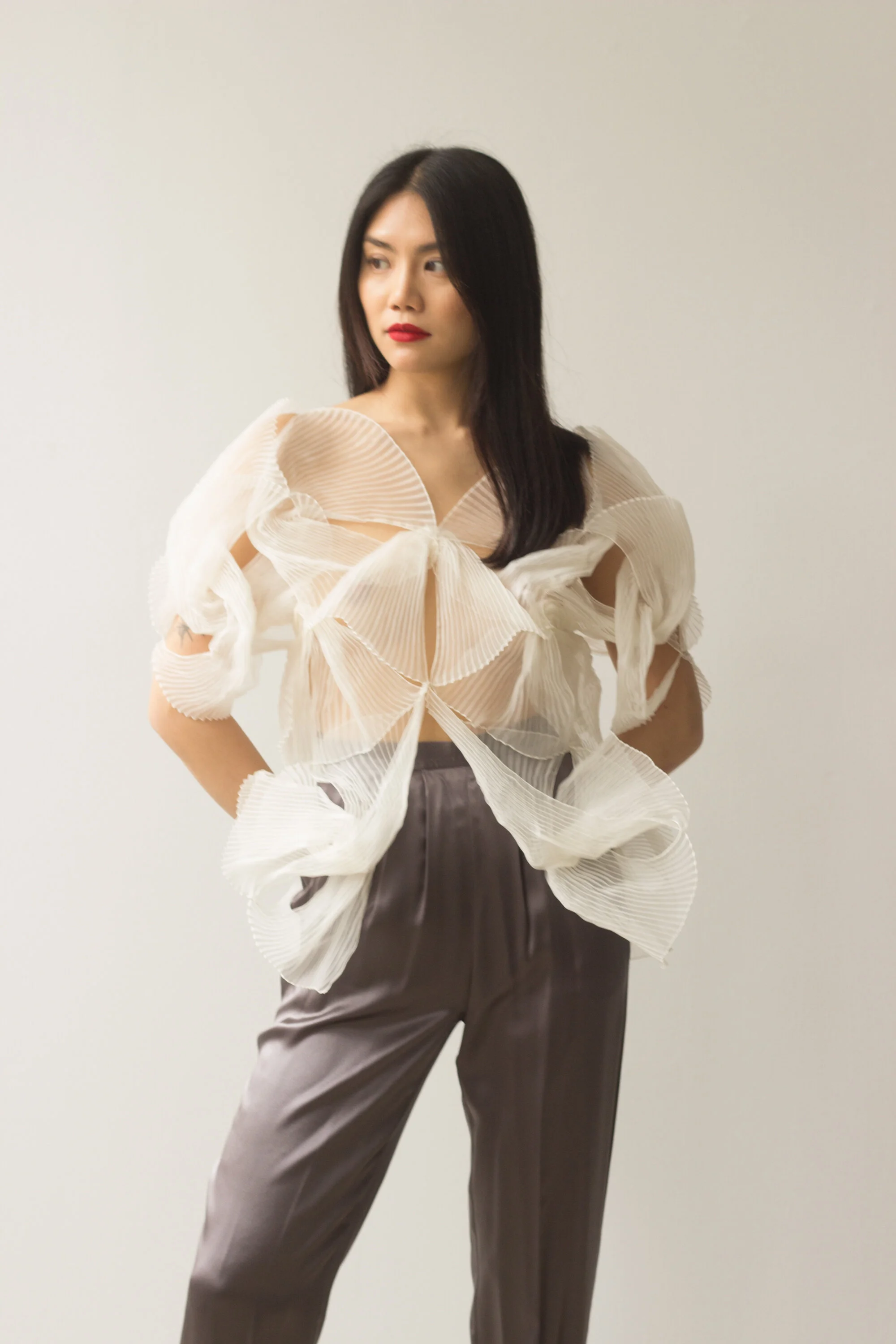 white pleated (10 of 12).jpg