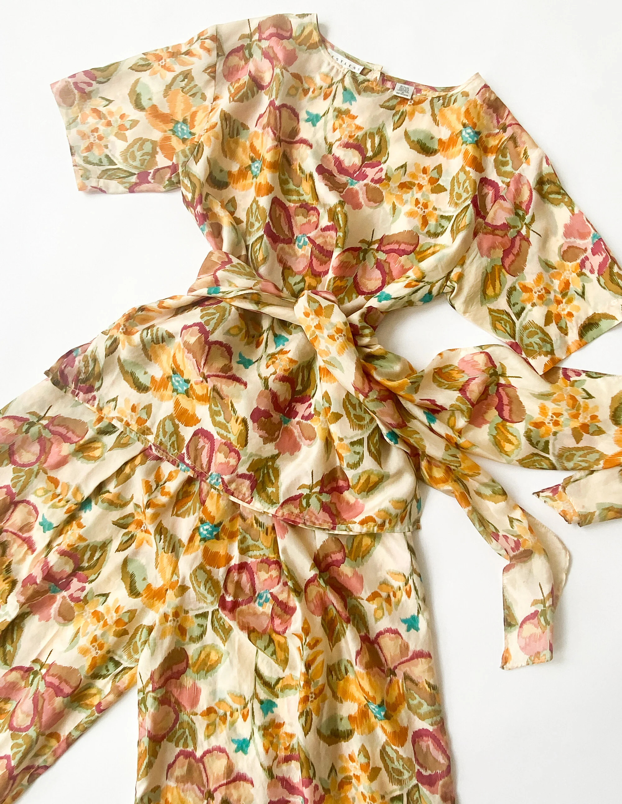 2 pc set (2 of 6).jpg