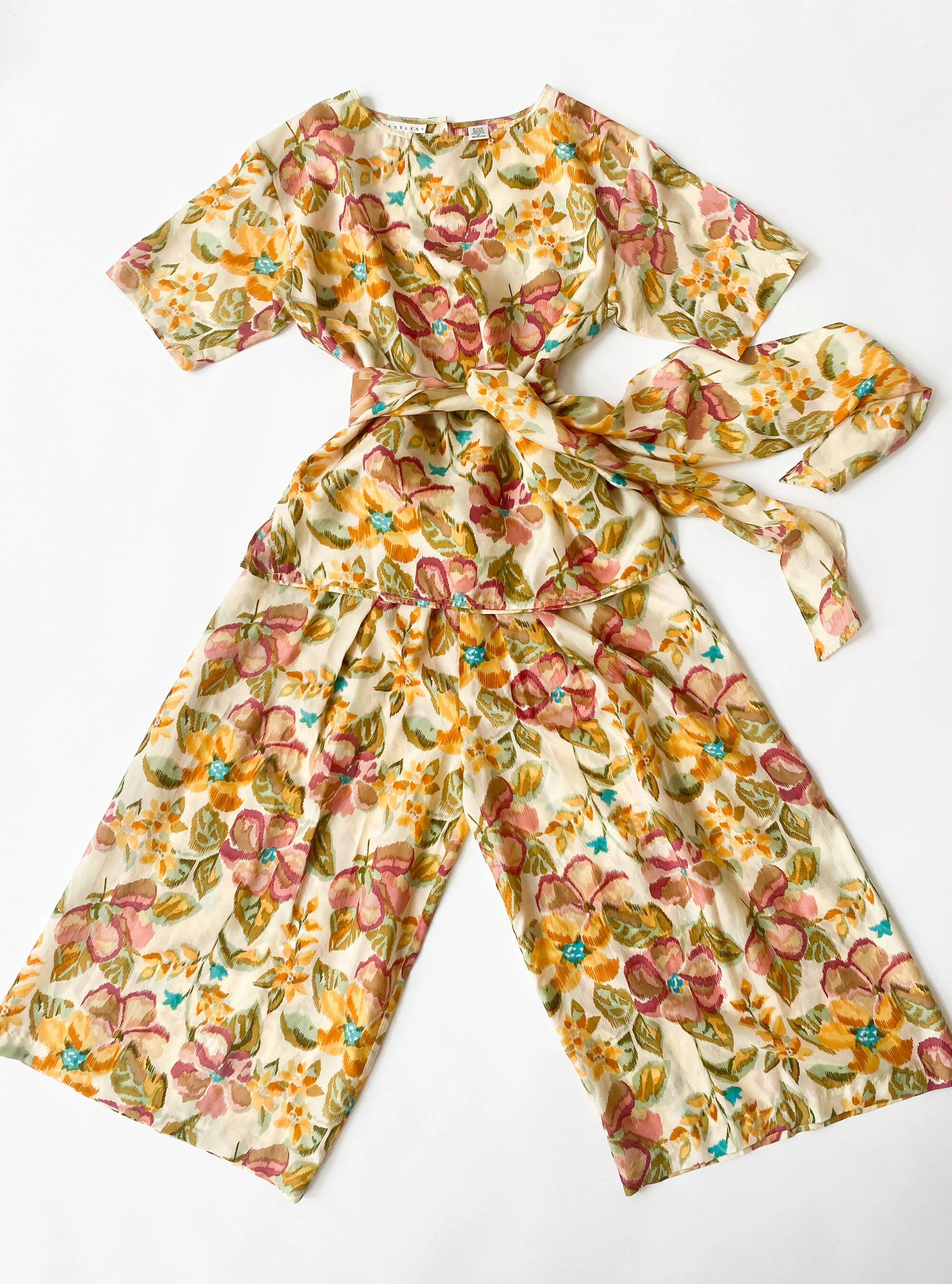 2 pc set (1 of 6).jpg