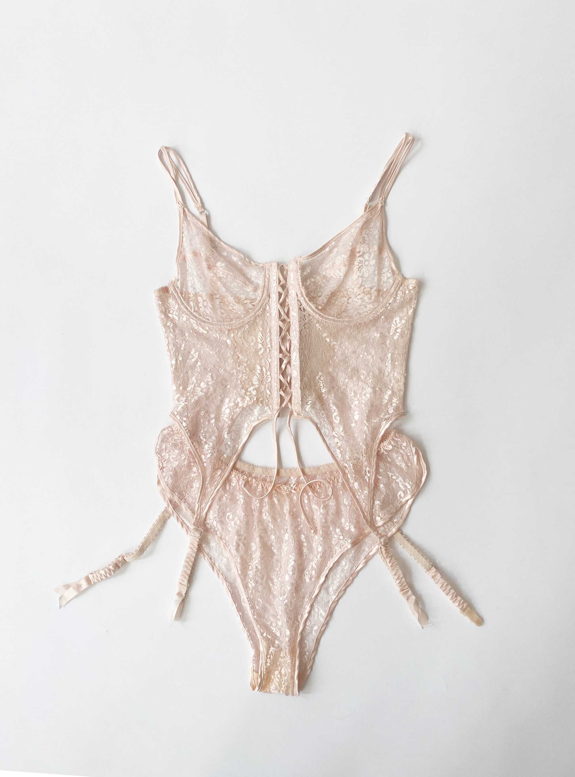 1980s Jezebel Blush Lace Bustier and French Cut Panty