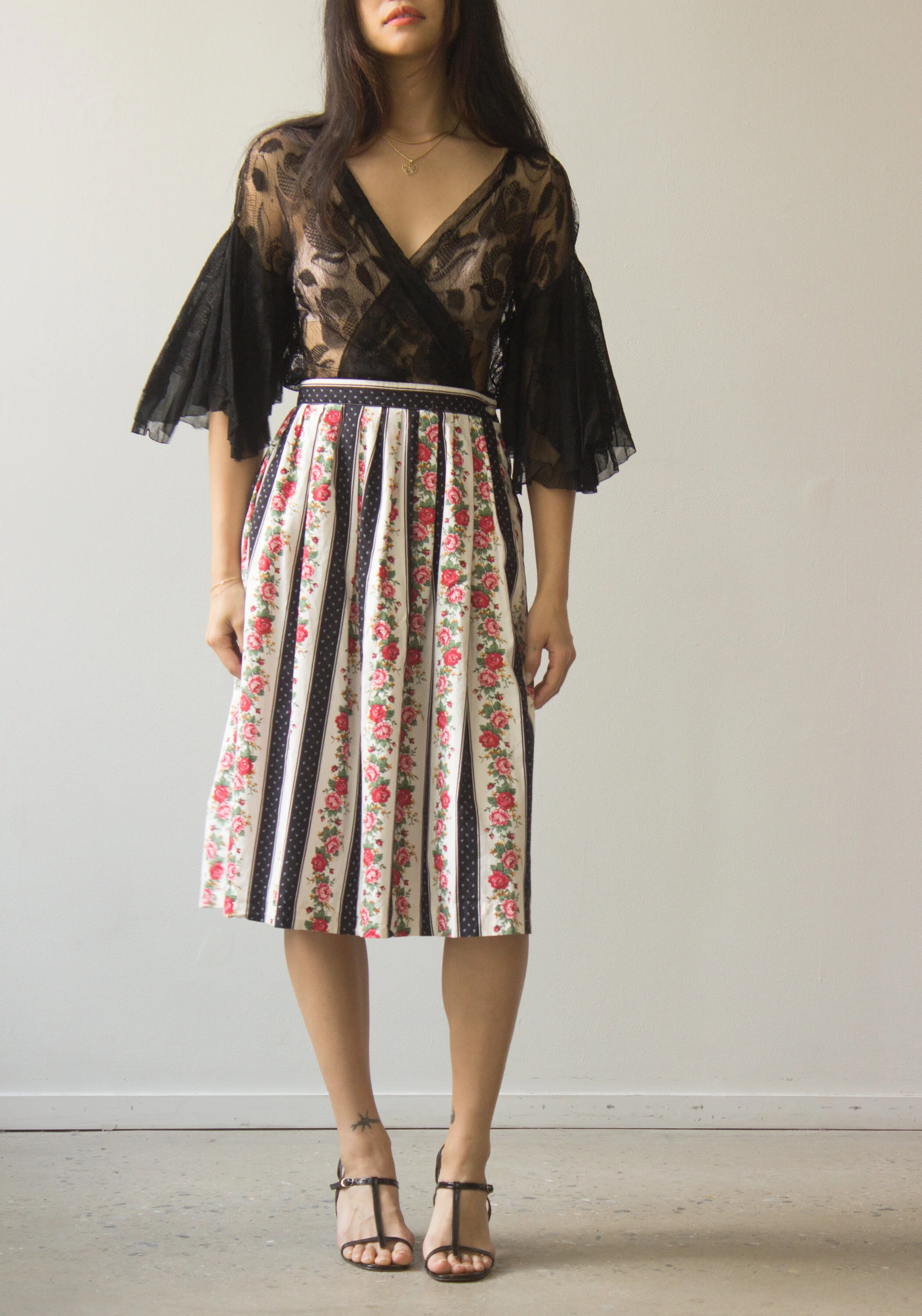 lace and rose (4 of 7).jpg