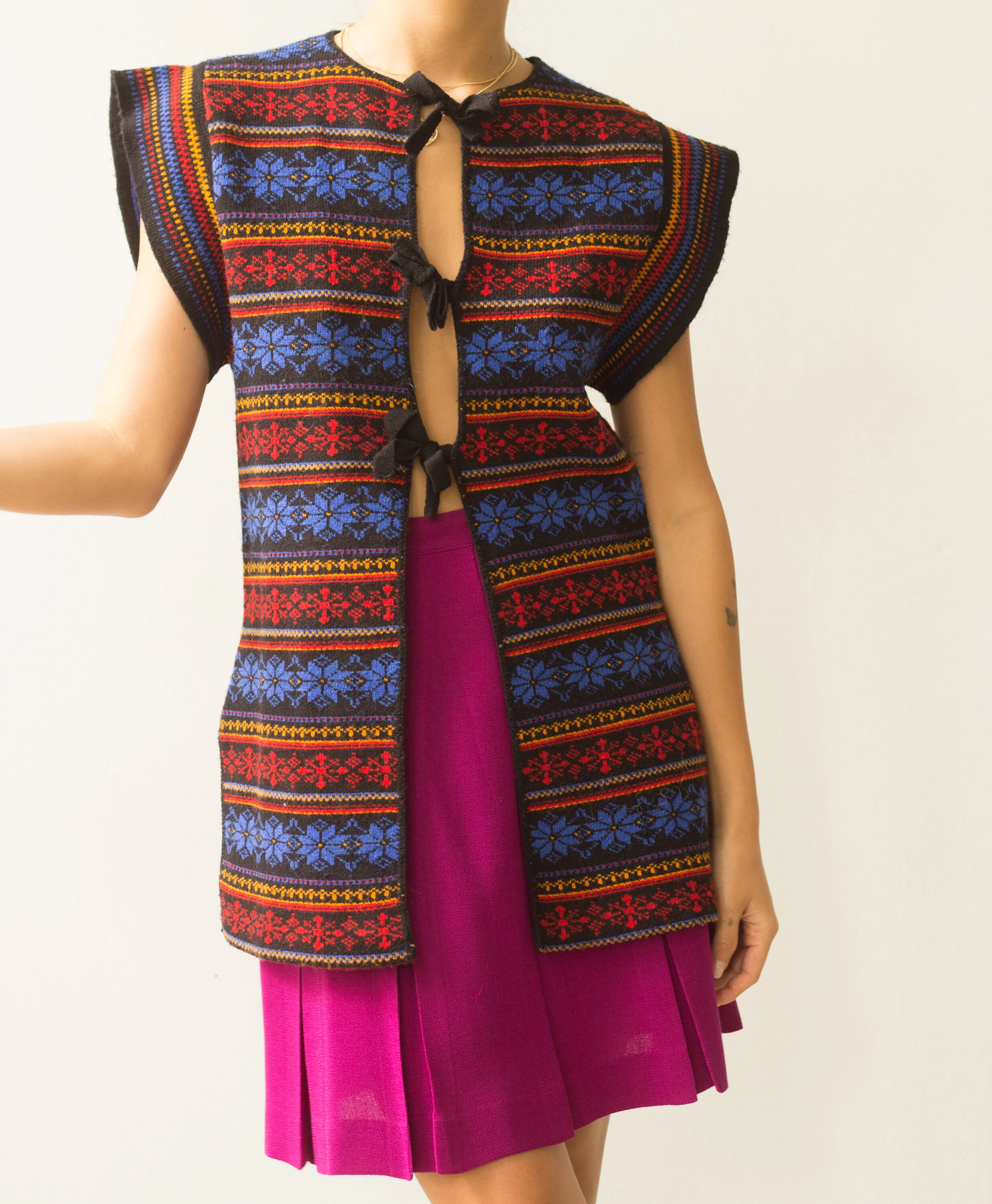 tie front knit (1 of 4).jpg
