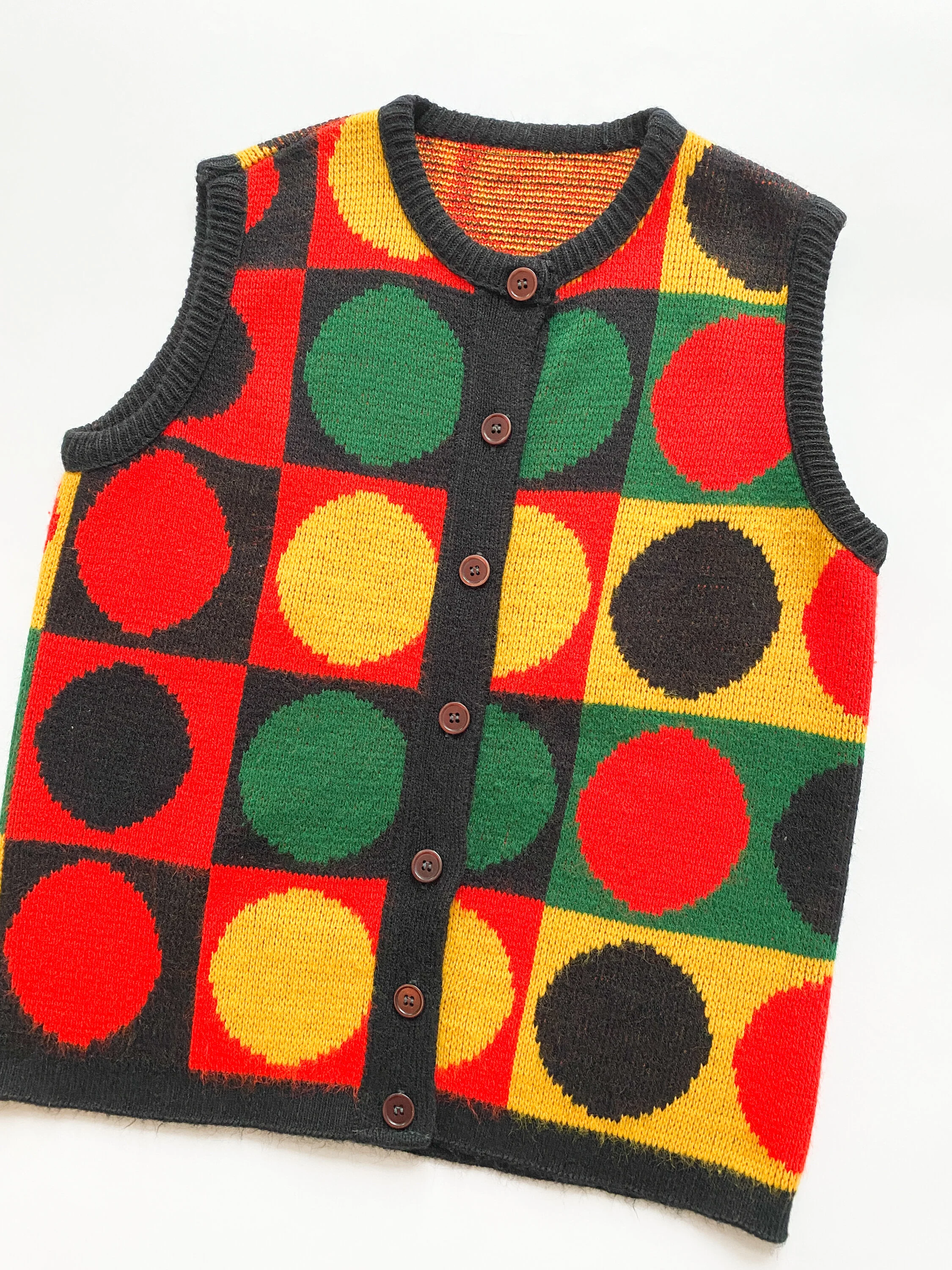 graphic vest (2 of 3).jpg