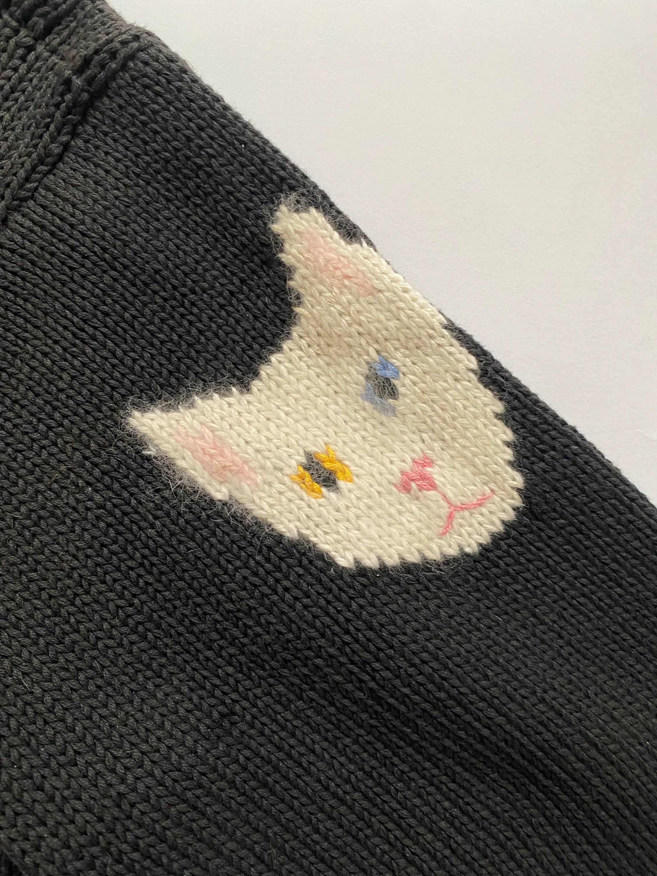 kitty cat sweater (3 of 4).jpg