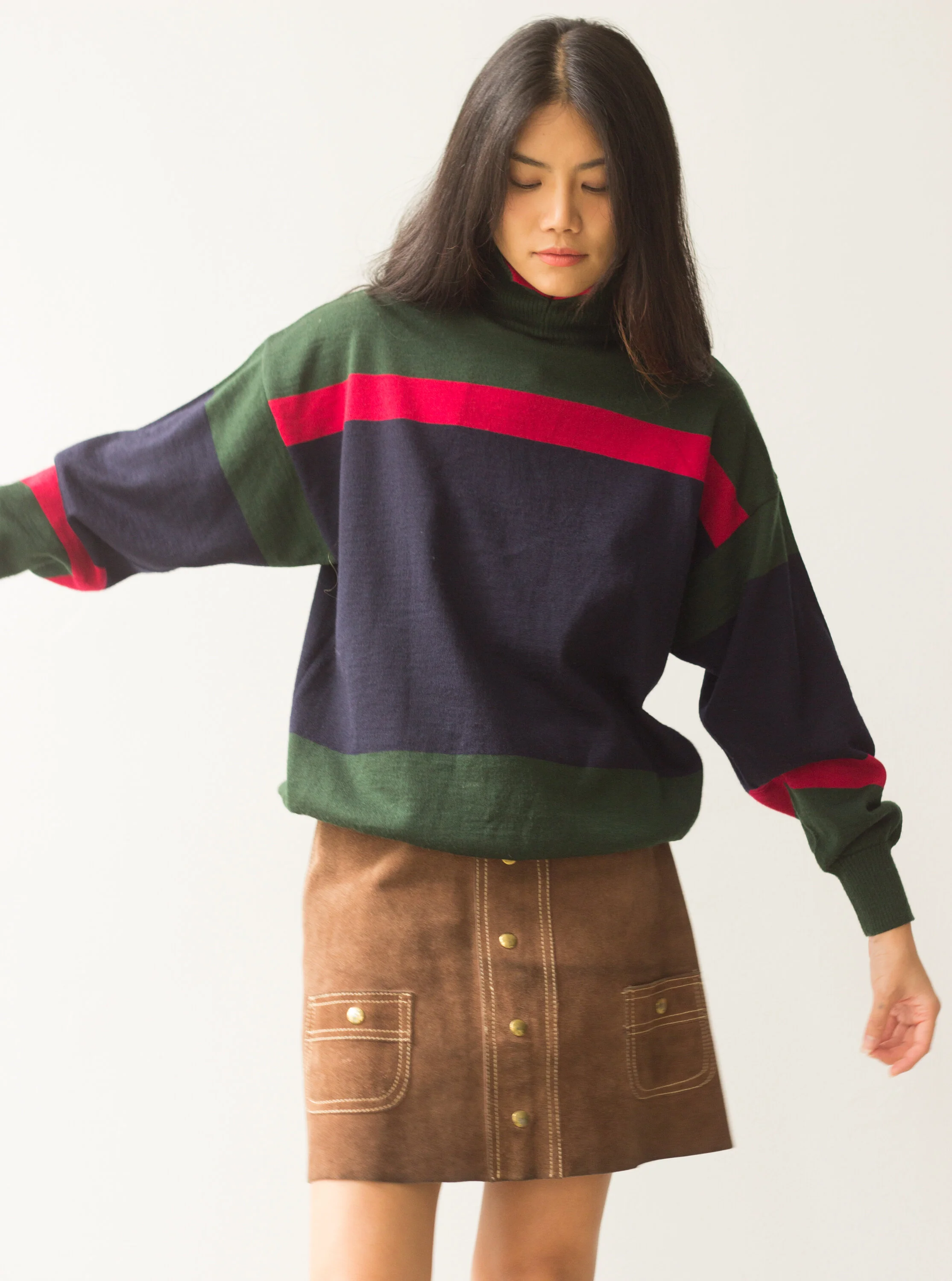 sweater and mini (5 of 7).jpg