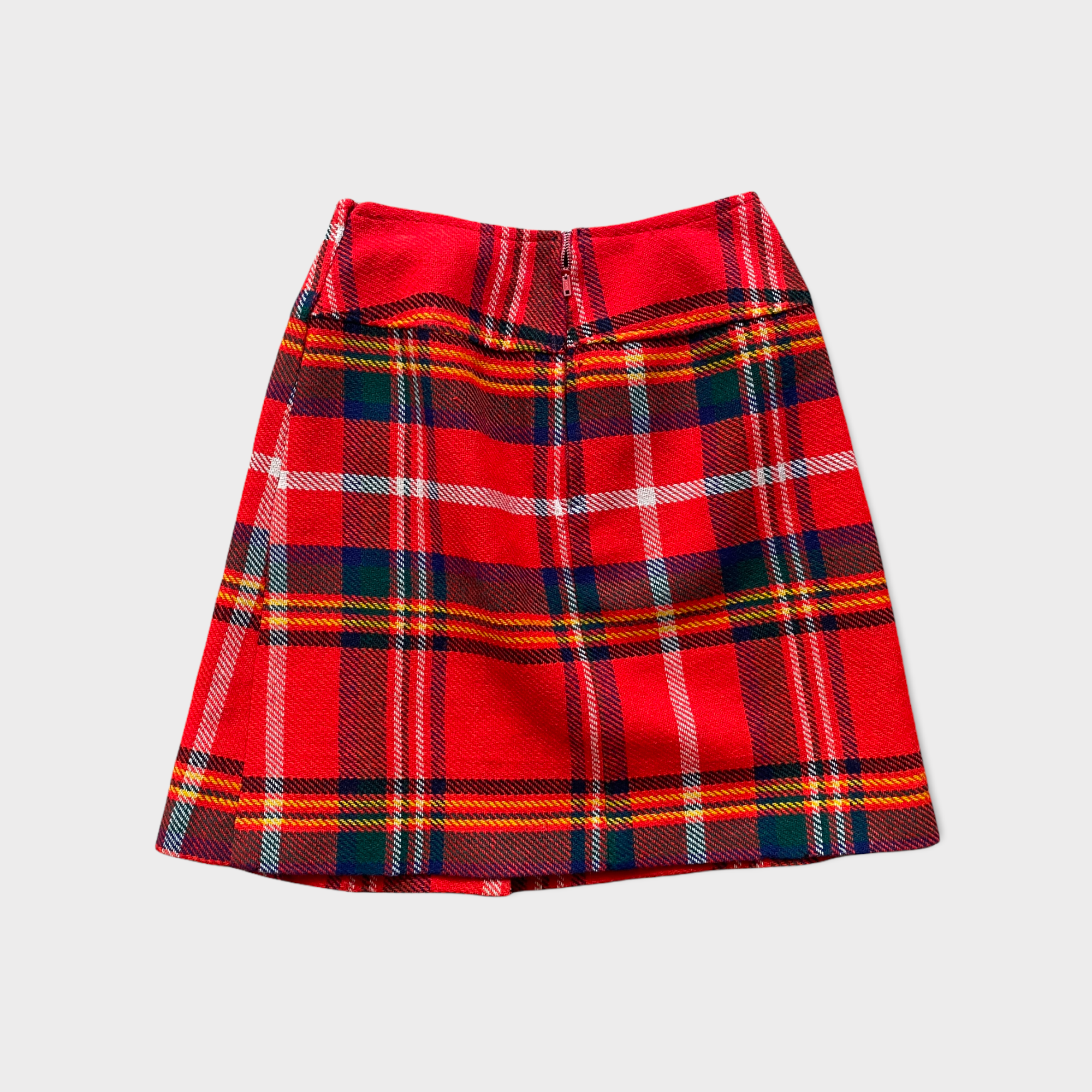 8FFF0B13-D32B-4C49-BD4D-A89A008BE39C