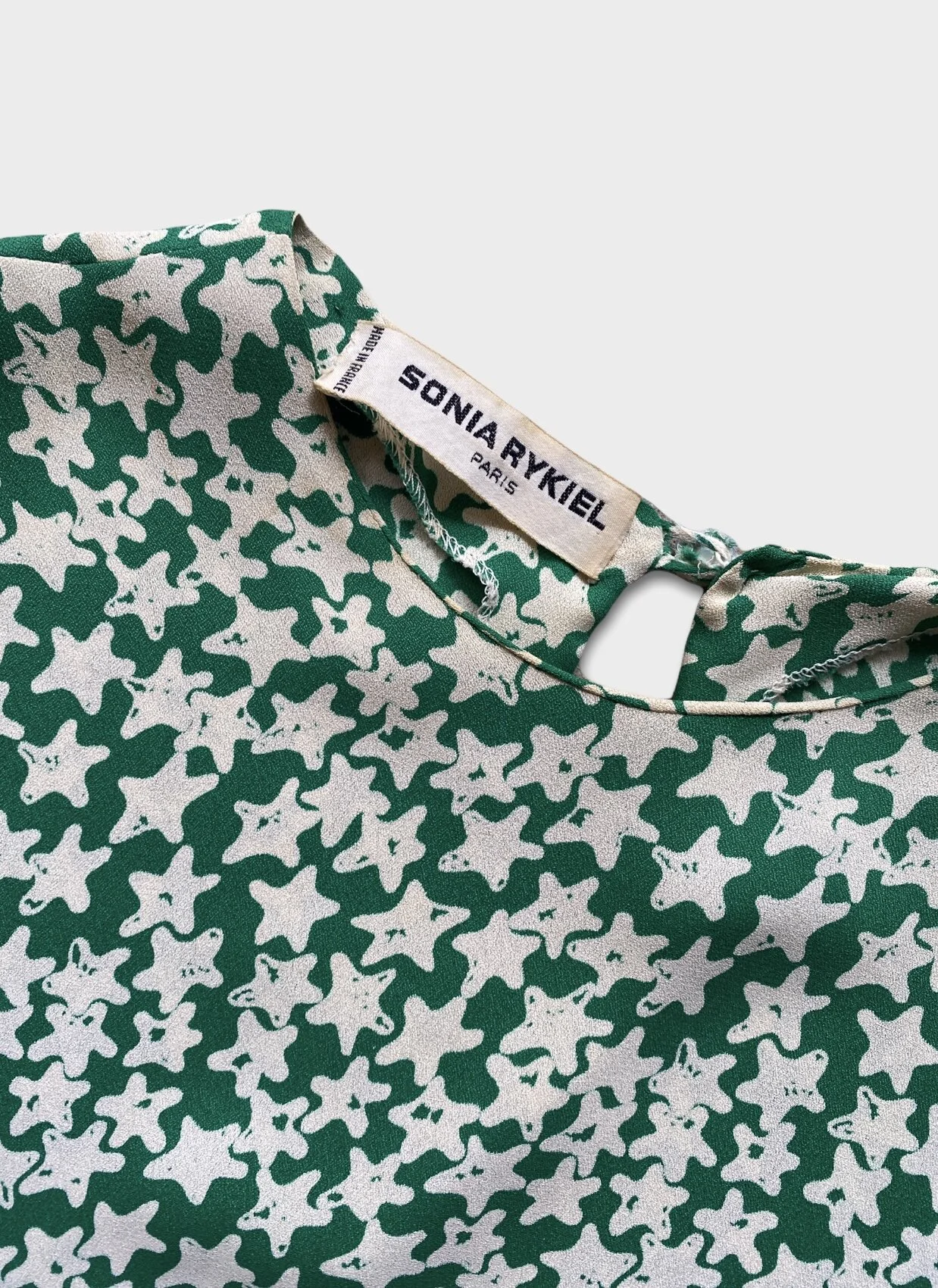 D8A69A20-A2EB-4177-84CF-48C522AFA724