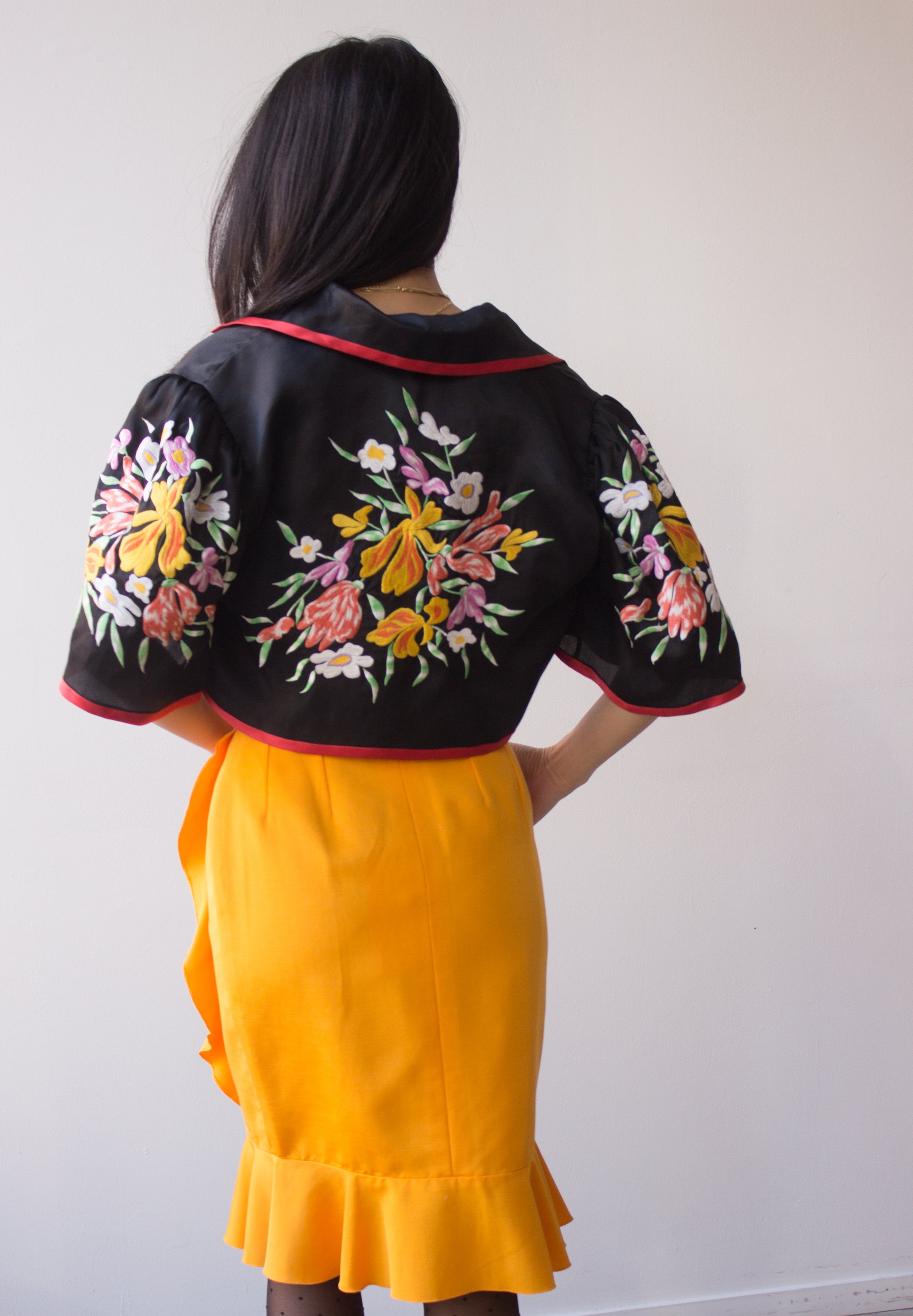 embroidered crop and skirt (5 of 5).jpg