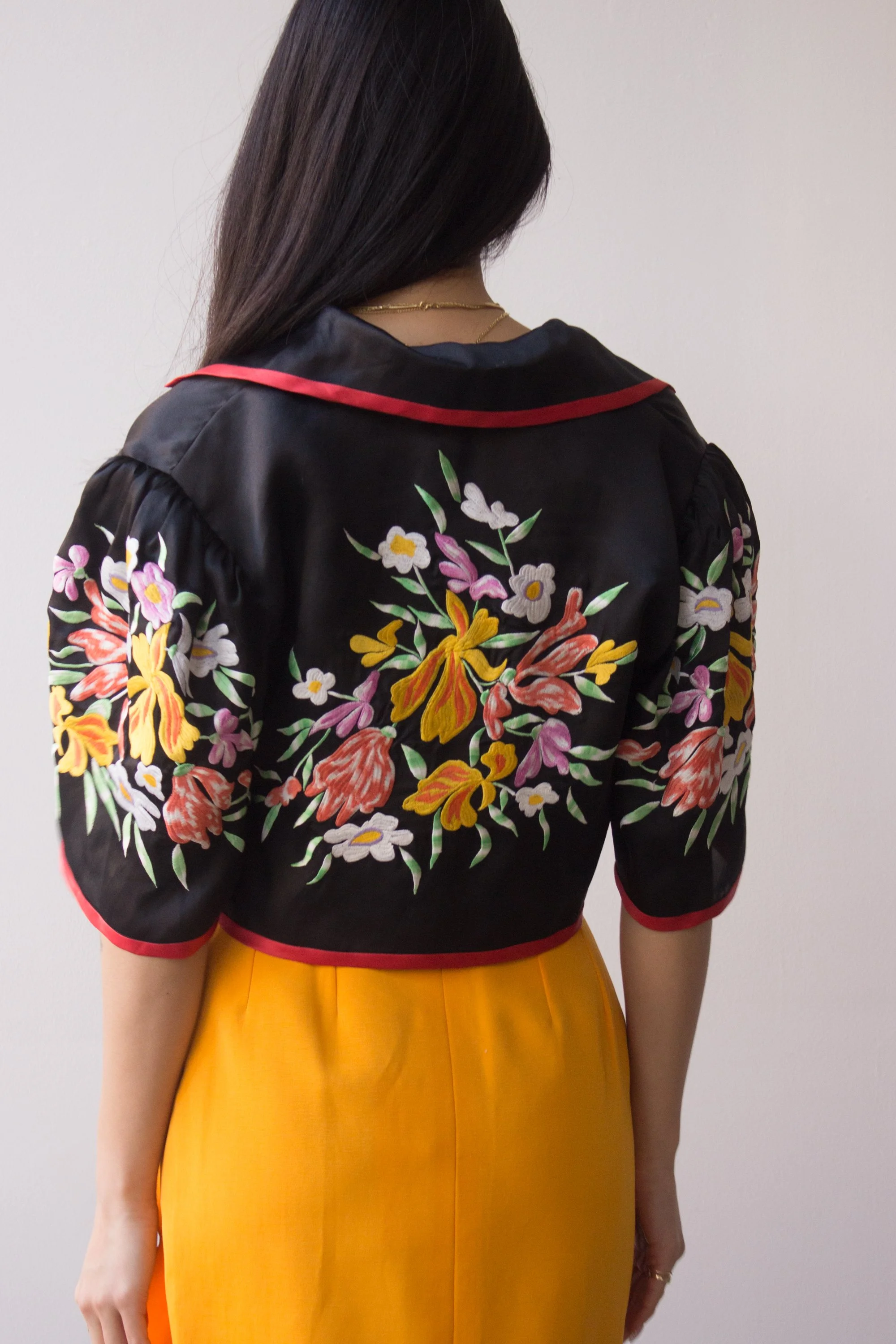 embroidered crop and skirt (4 of 5).jpg