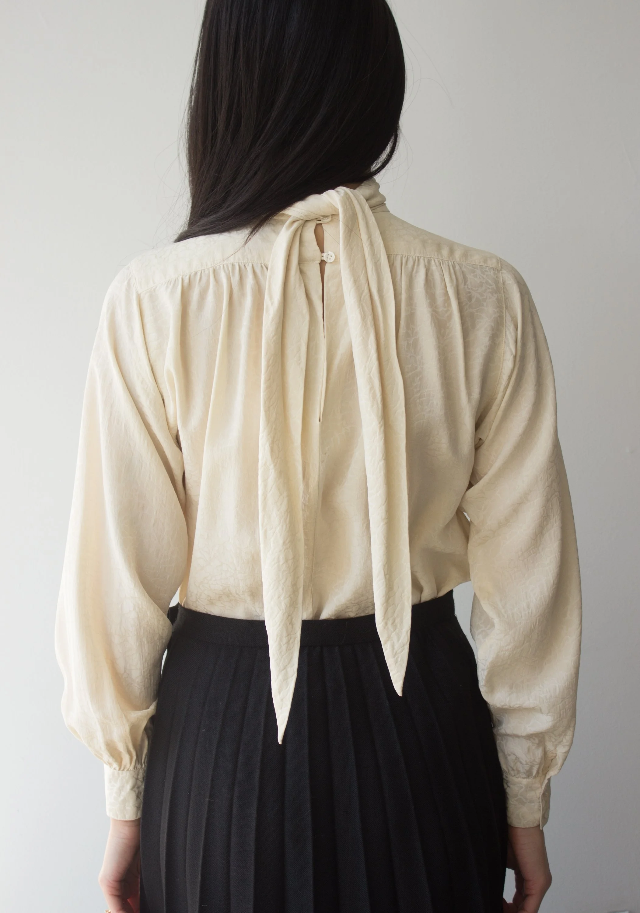 creme silk blouse (7 of 7).jpg