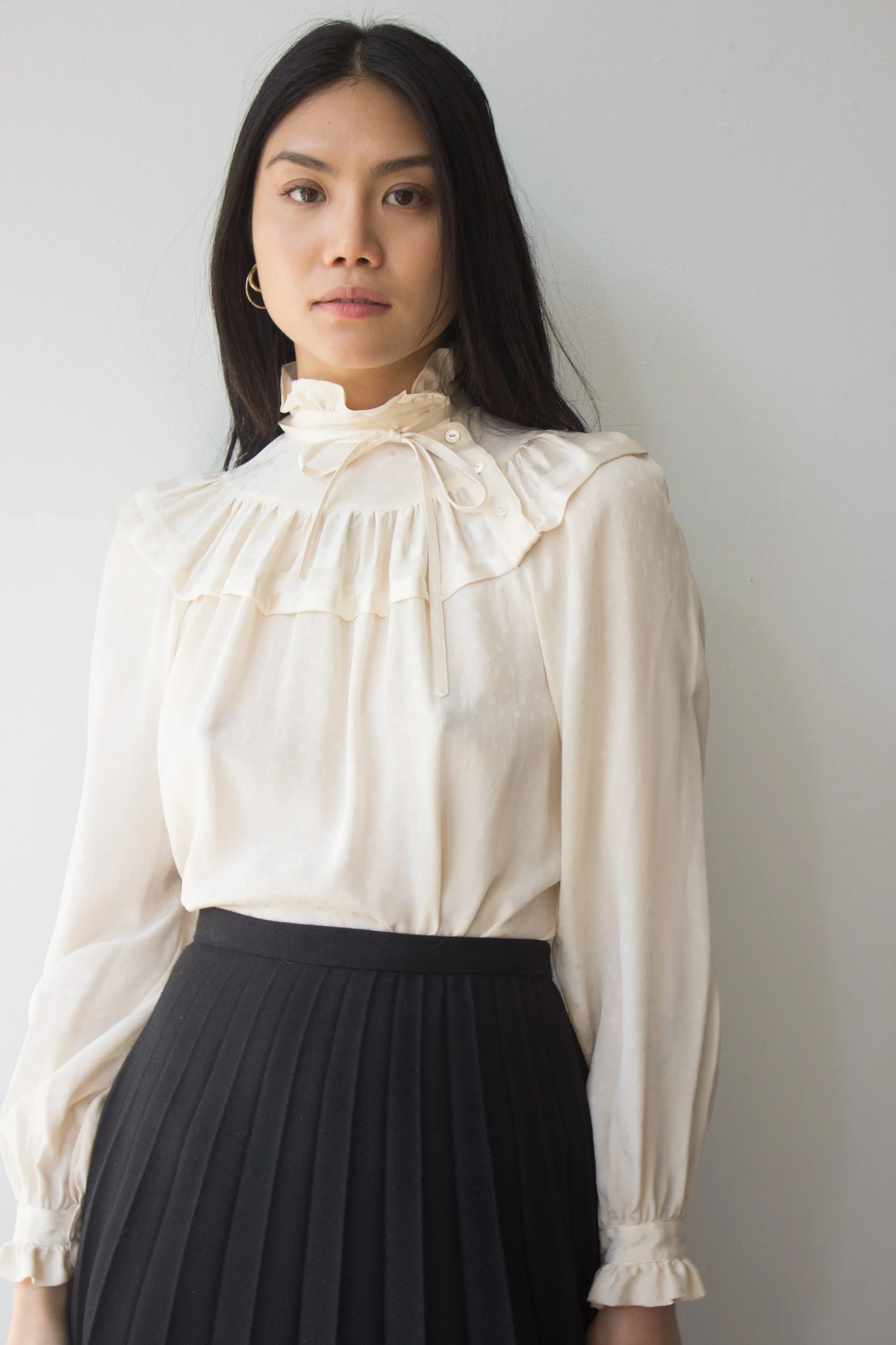 creme silk blouse (3 of 7).jpg