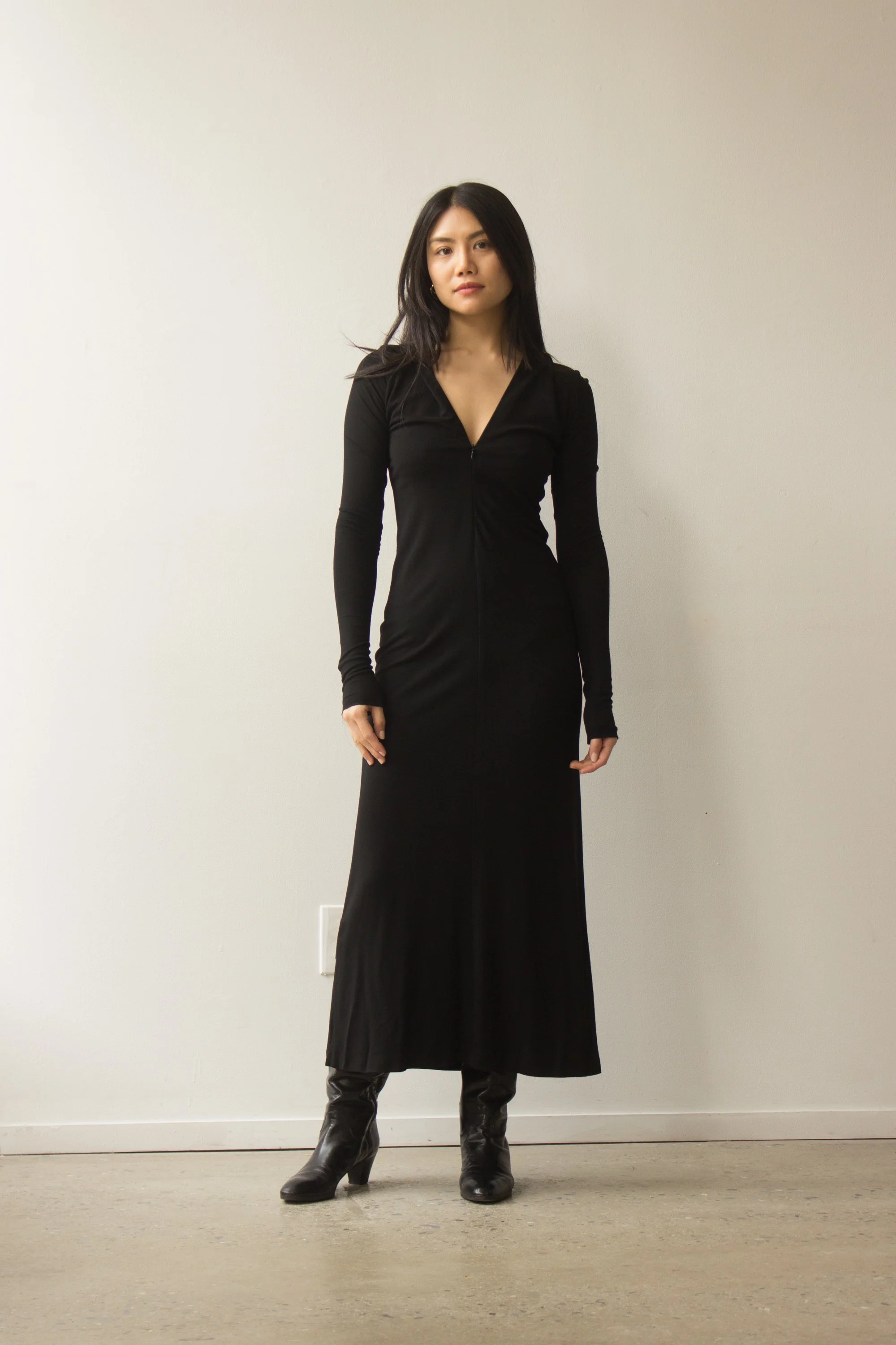 jersey hooded dress Hooded jersey midi dress in black - Alaia