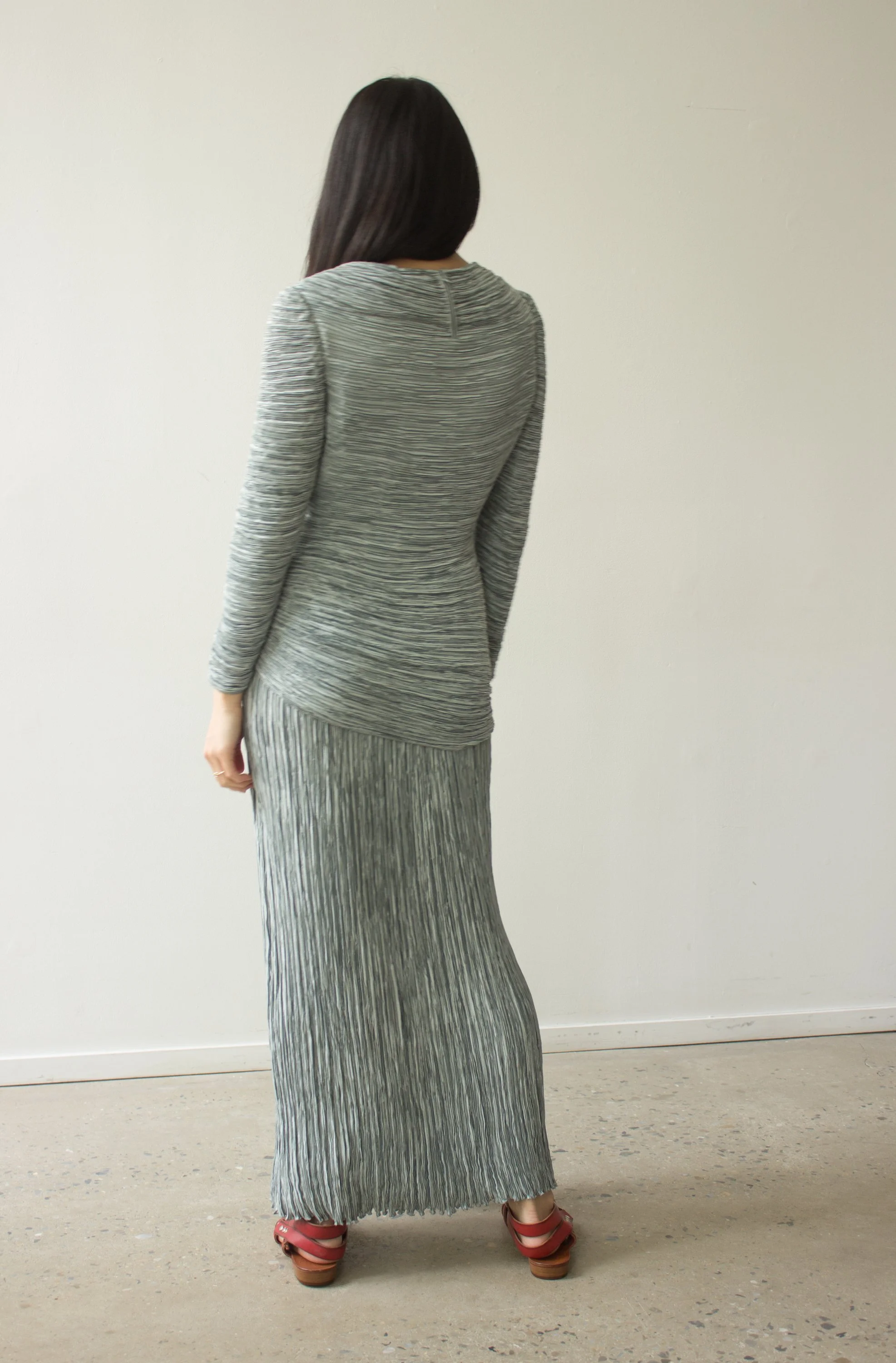 MARY MCFADDEN COUTURE vintage 1980s evening dress, I.Magnin black beaded plisse pleats gown main image 1