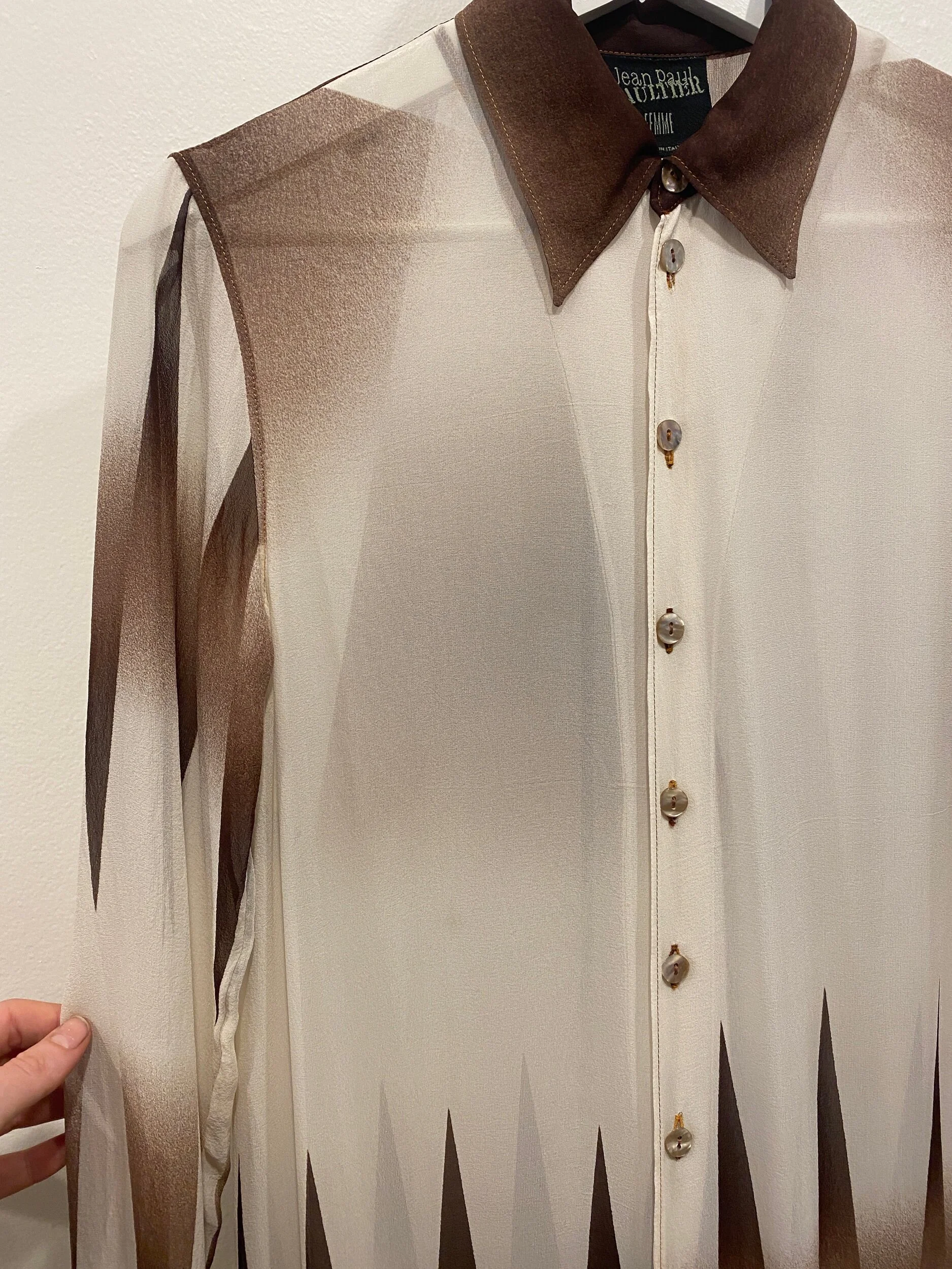 D6D1FB1C-A5EF-4601-A216-F89AD08DF10A