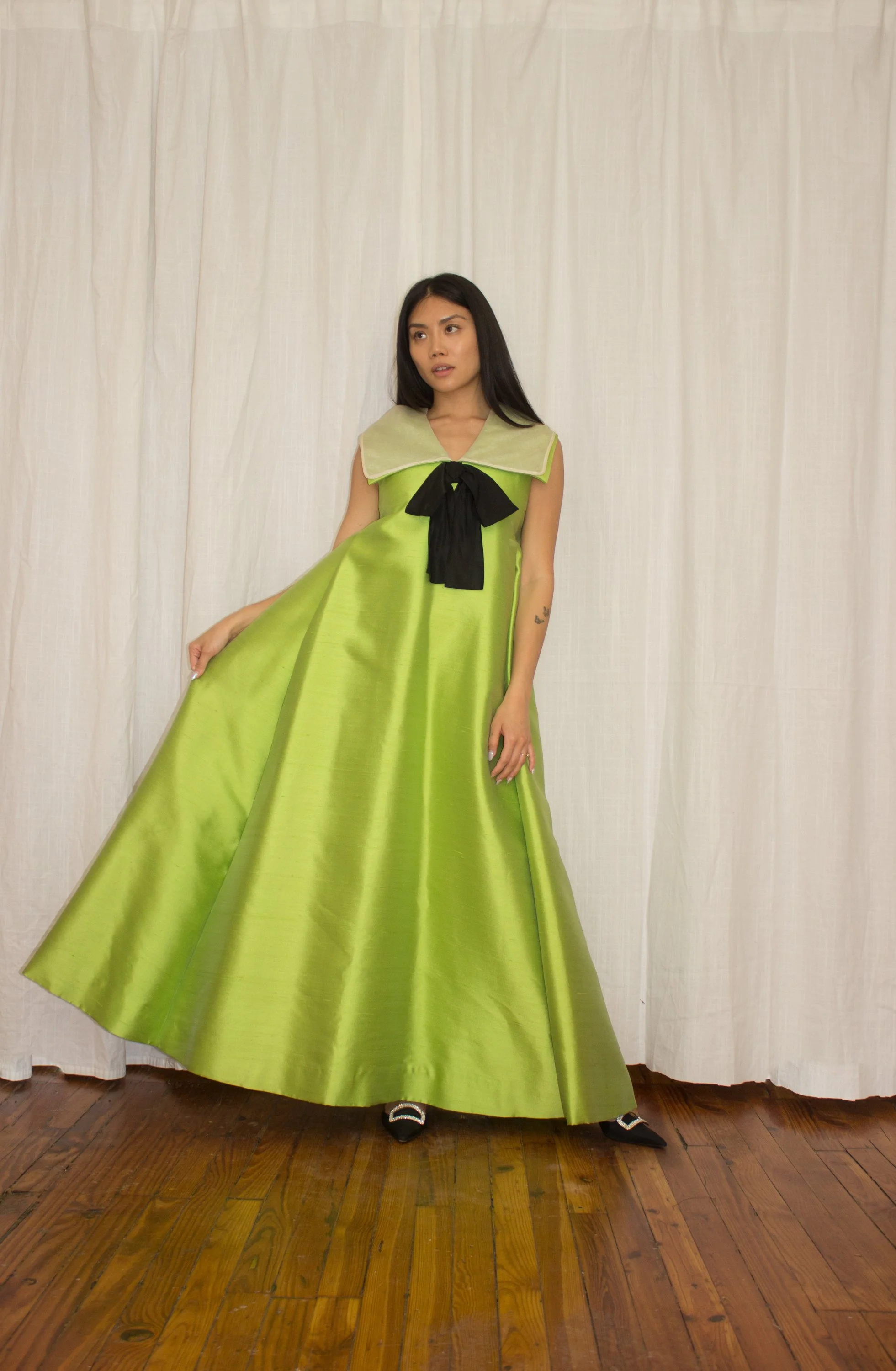 1960s Green Silk Shantung Trapeze Gown with Organza Collar  Wayward  Collection