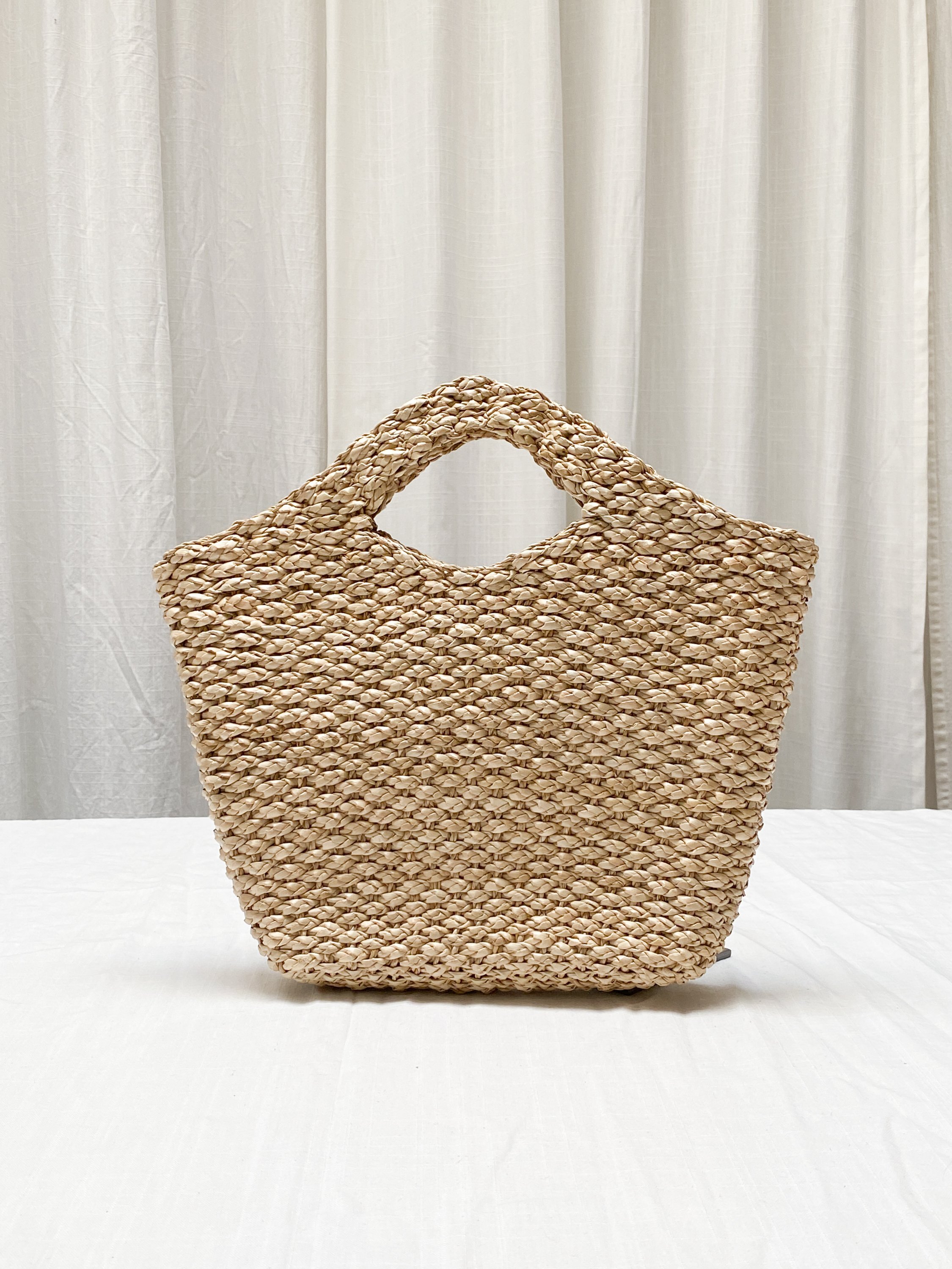 1990s Minimalist Straw Tote