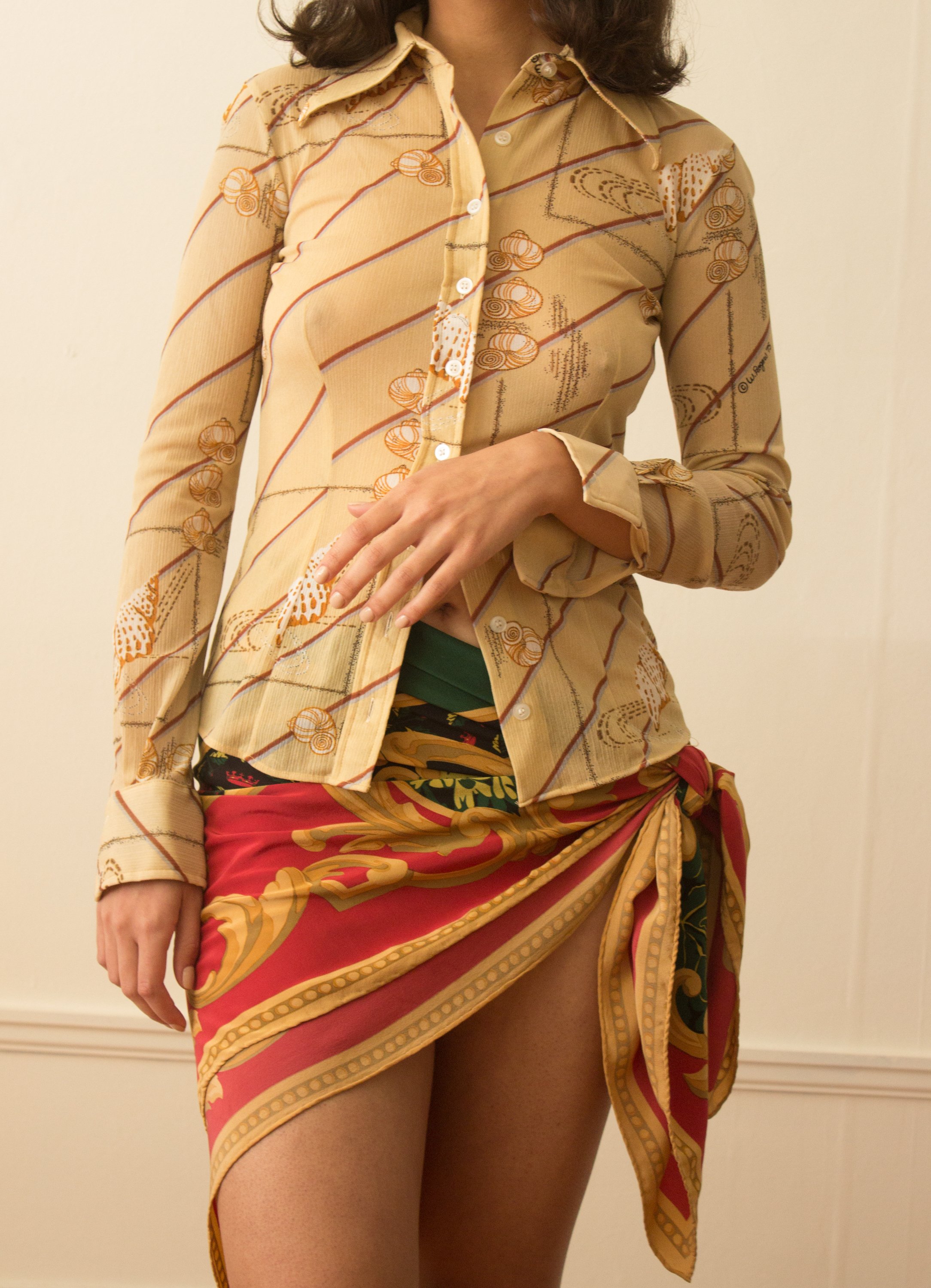 seashell shirt (4 of 7).jpg