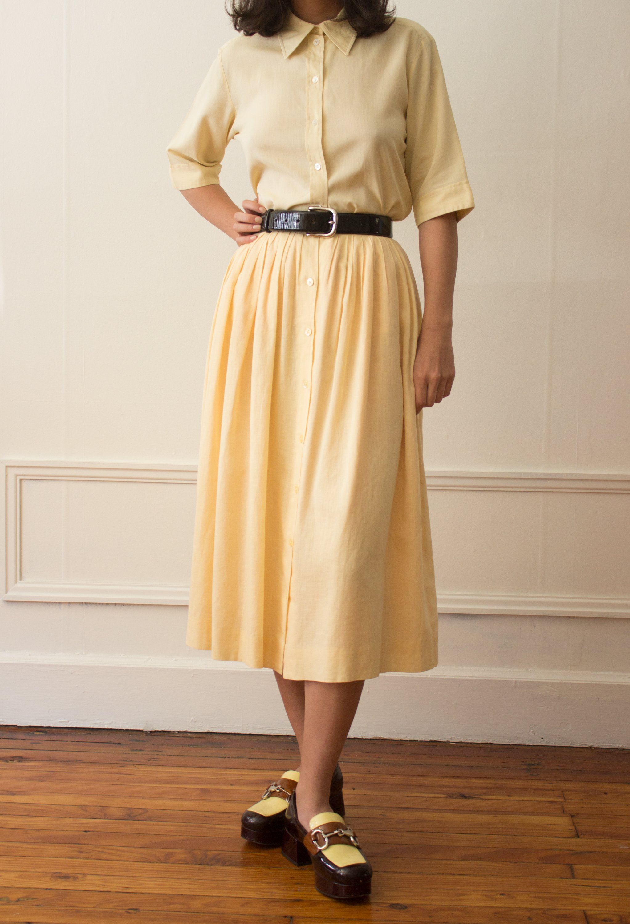 yellow outfit (7 of 9).jpg