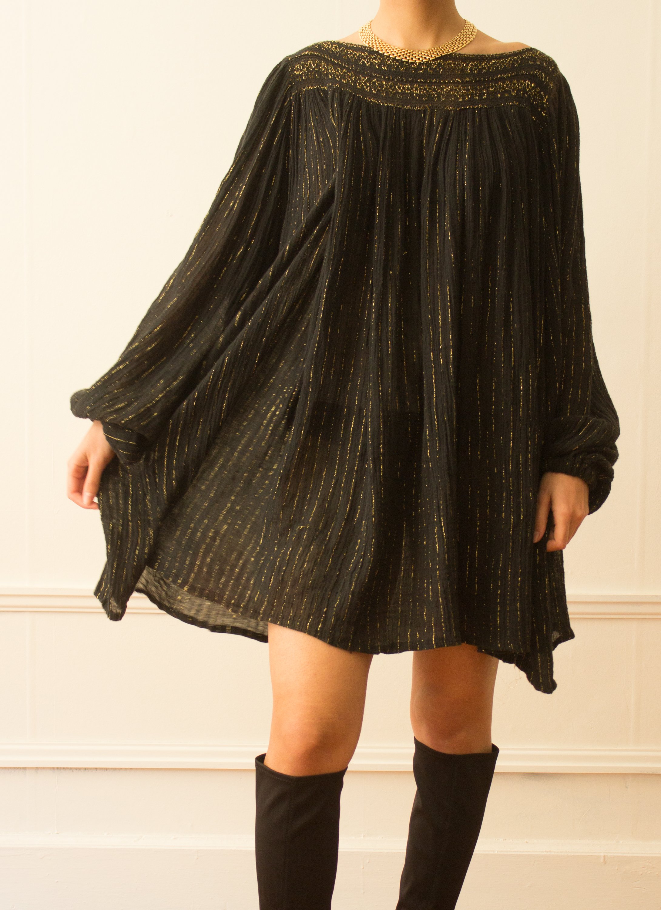 gold lurex (1 of 1).jpg