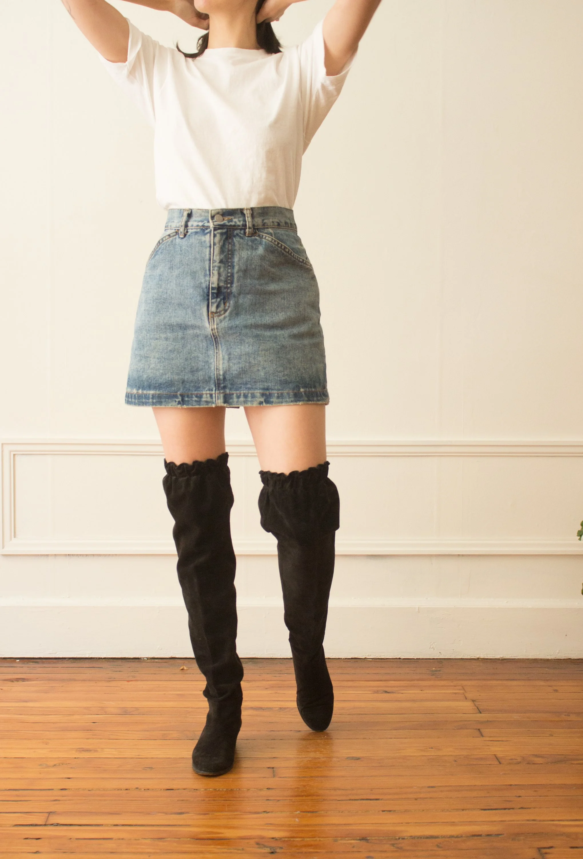 mini and boots (1 of 8).jpg