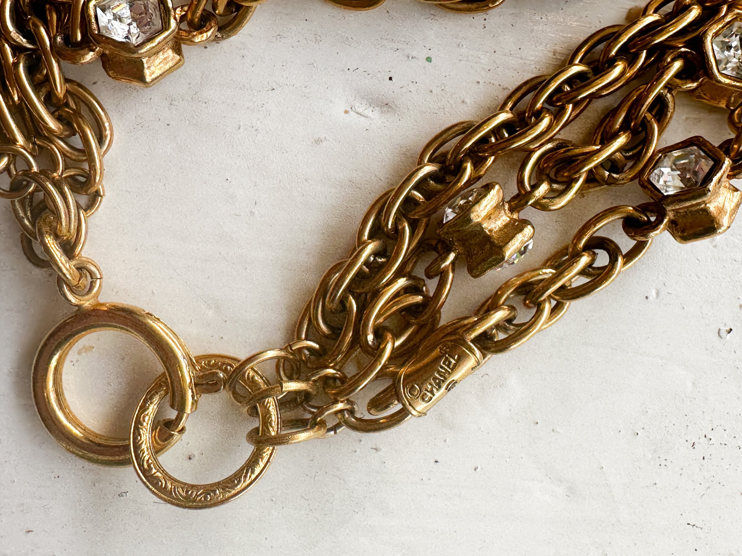 chanel necklace (5 of 5).jpg