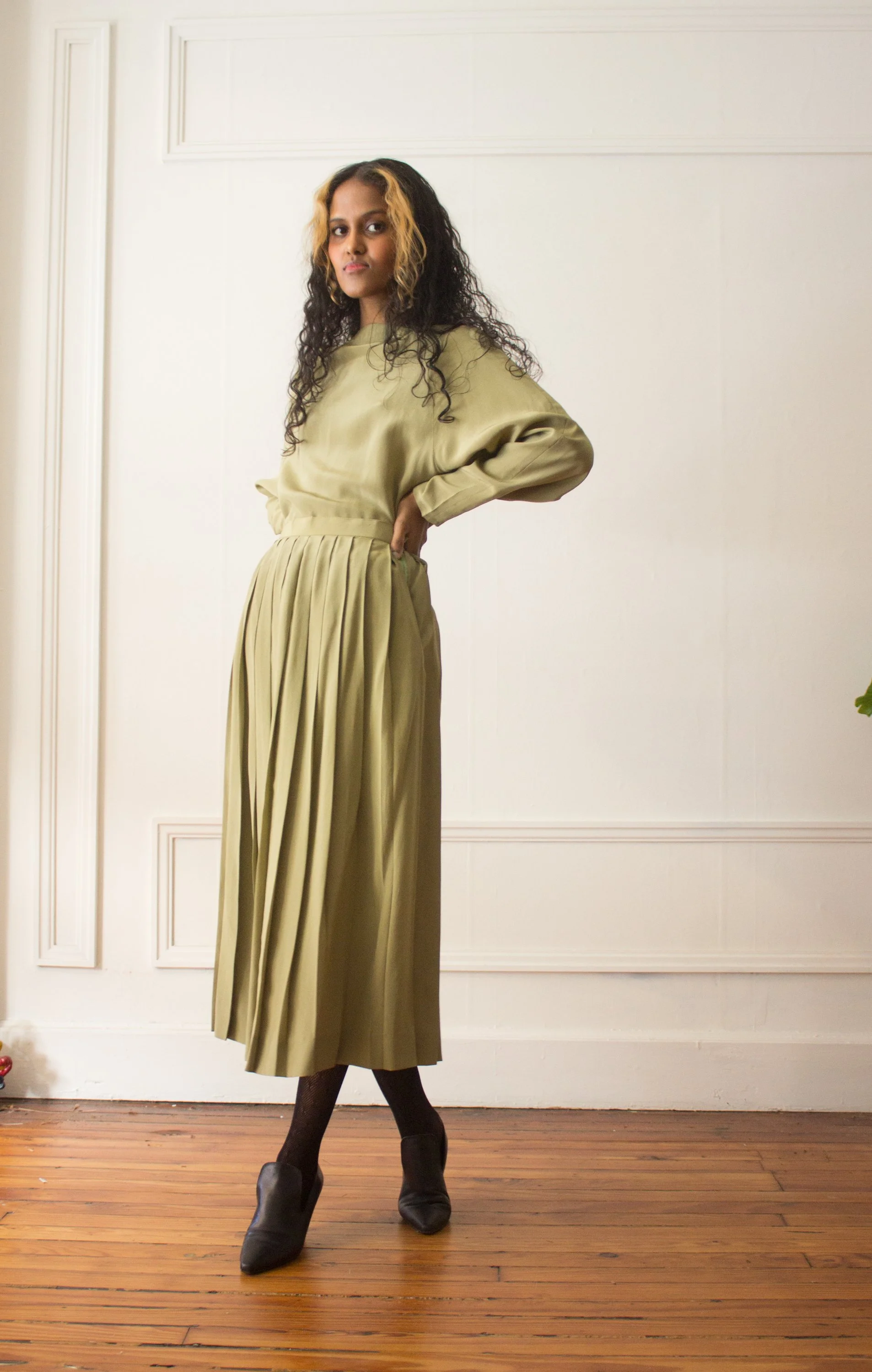 sage silk set (2 of 4).jpg